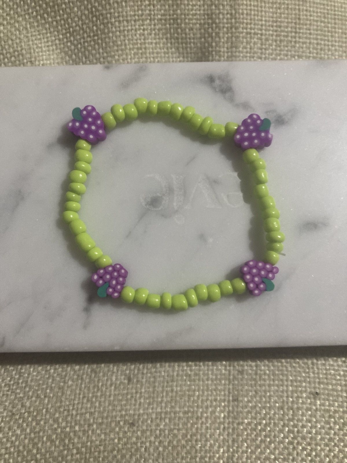 Other Berry themed beaded bracelet Size ONE SIZE - 1 Preview