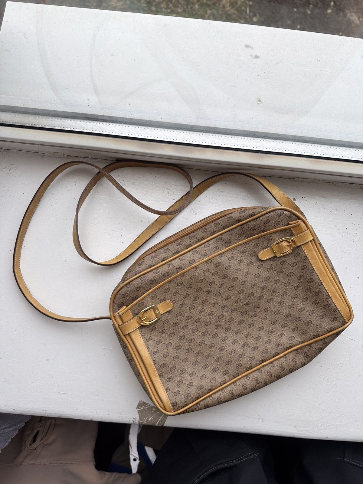 Y2K Gucci GG Monogram Crossbody Canvas Bag Charm 90's in Orange, Men's