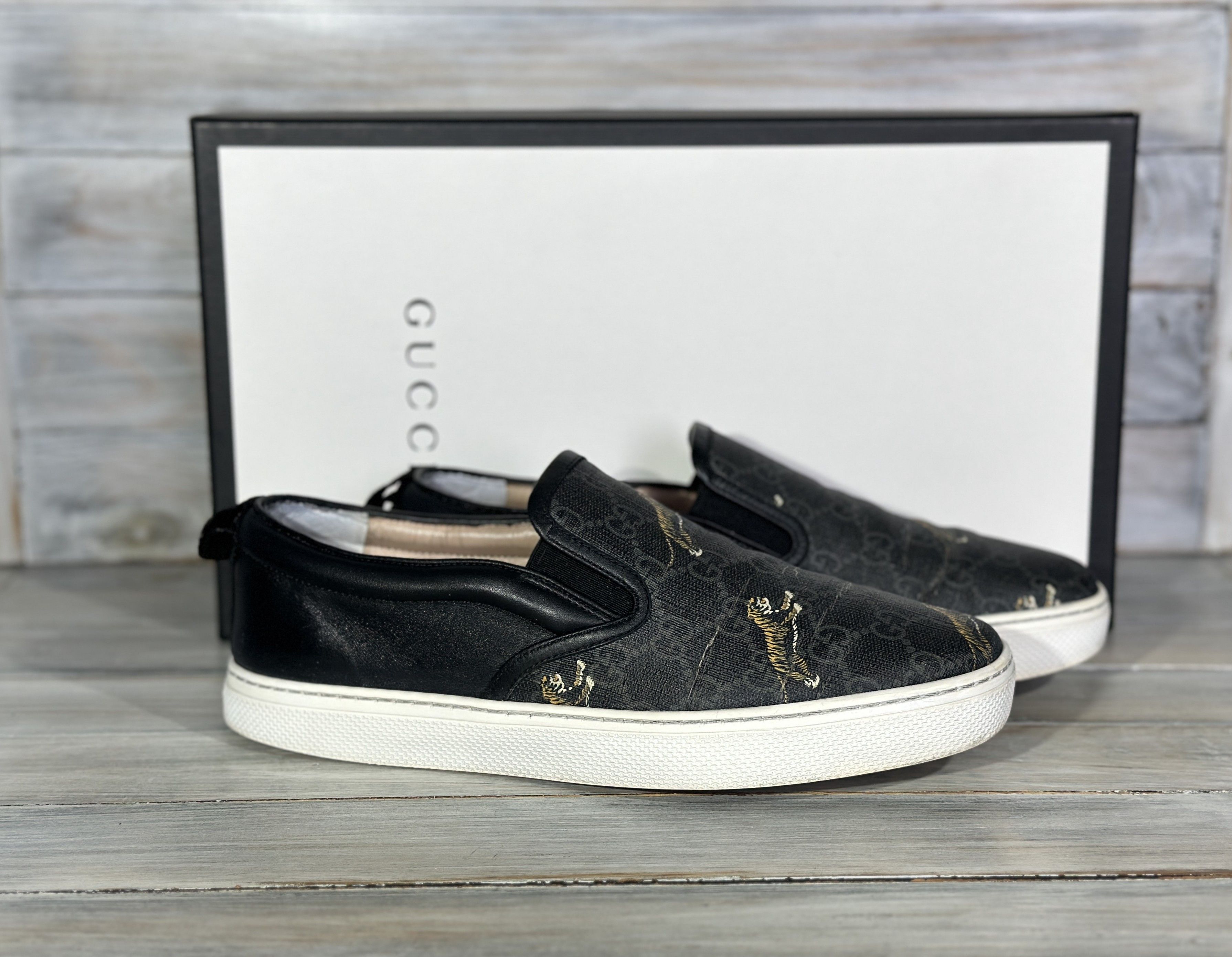 Gucci GUCCI GG Supreme Tiger Slip On Sneakers Made In Italy Luxury Size US 7 / EU 40 - 1 Thumbnail