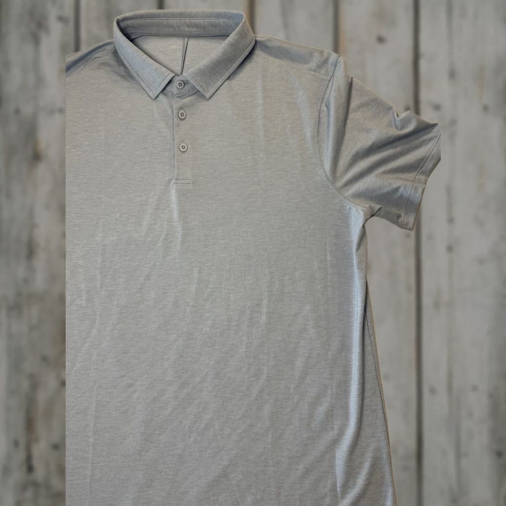 Lululemon Lululemon Evolution Polo Shirt Sleeve Golf Polo Light Blue Size Large Mens Short Sleeve? Size US L / EU 52-54 / 3 - 1 Thumbnail