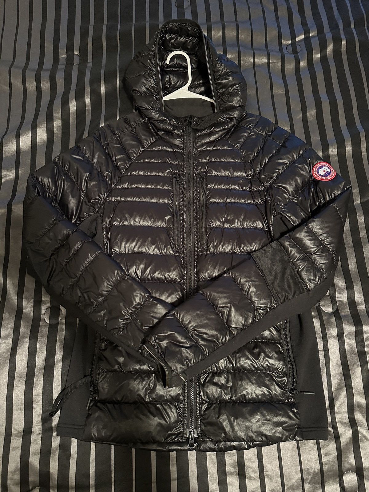 Canada goose hybridge lite hoody black on sale