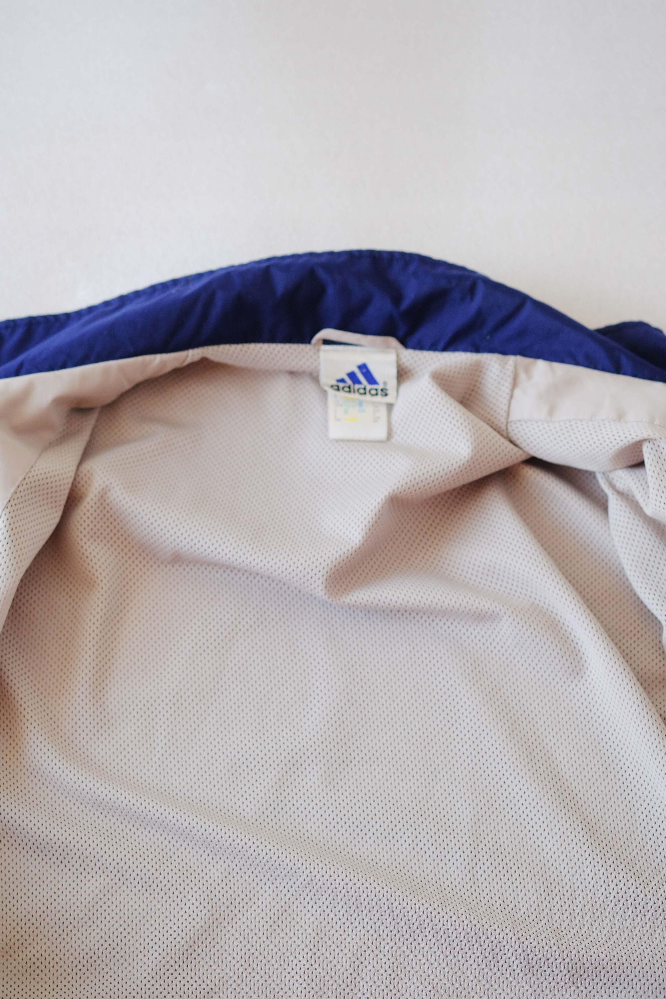 Adidas Adidas 90s Light Windbreaker Jacket Retro Sport Style Size US M / EU 48-50 / 2 - 6 Thumbnail