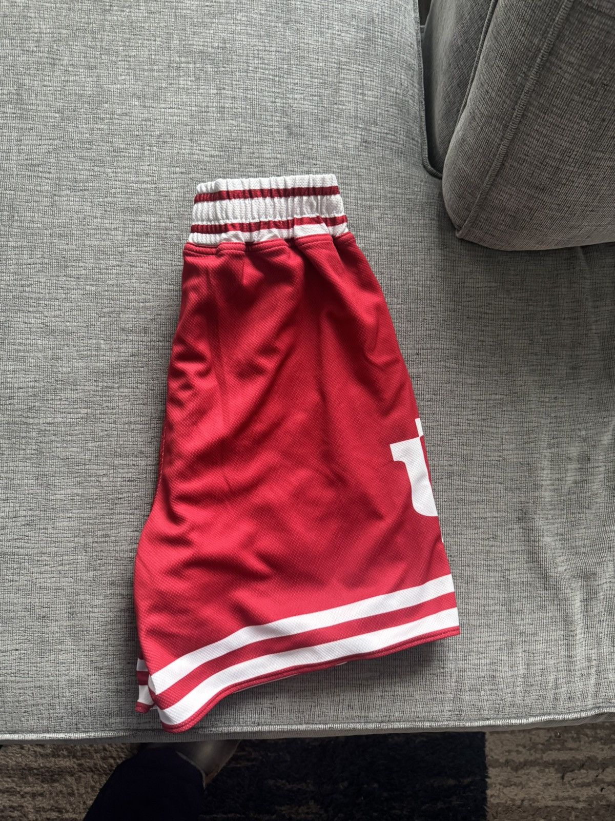 Other Indiana Hoosiers Basketball 1974-1976 Crimson Game Shorts Size US 34 / EU 50 - 2 Thumbnail