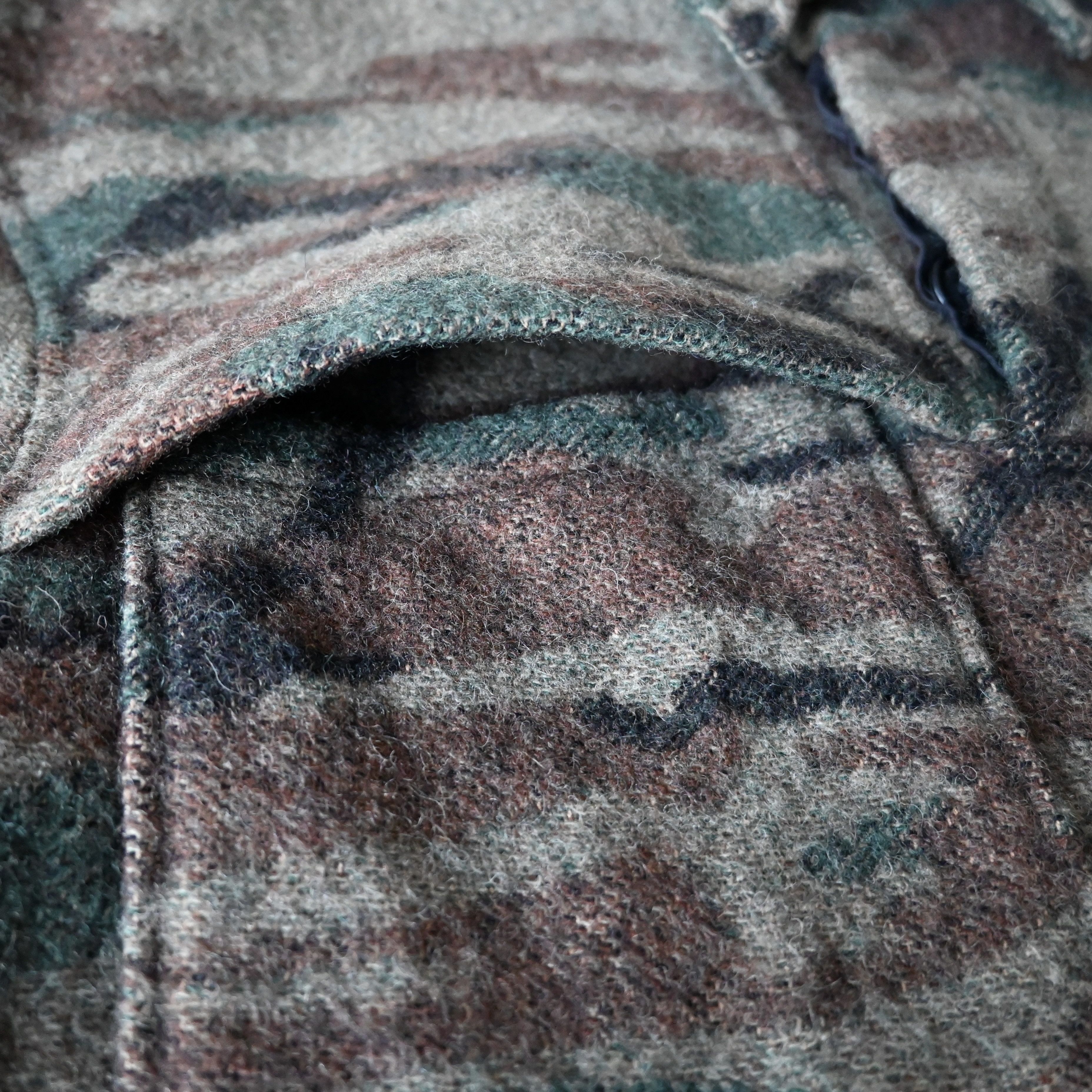 Vintage VTG King of the Mountain woodland camo wool pullover shirt Size US M / EU 48-50 / 2 - 14 Thumbnail