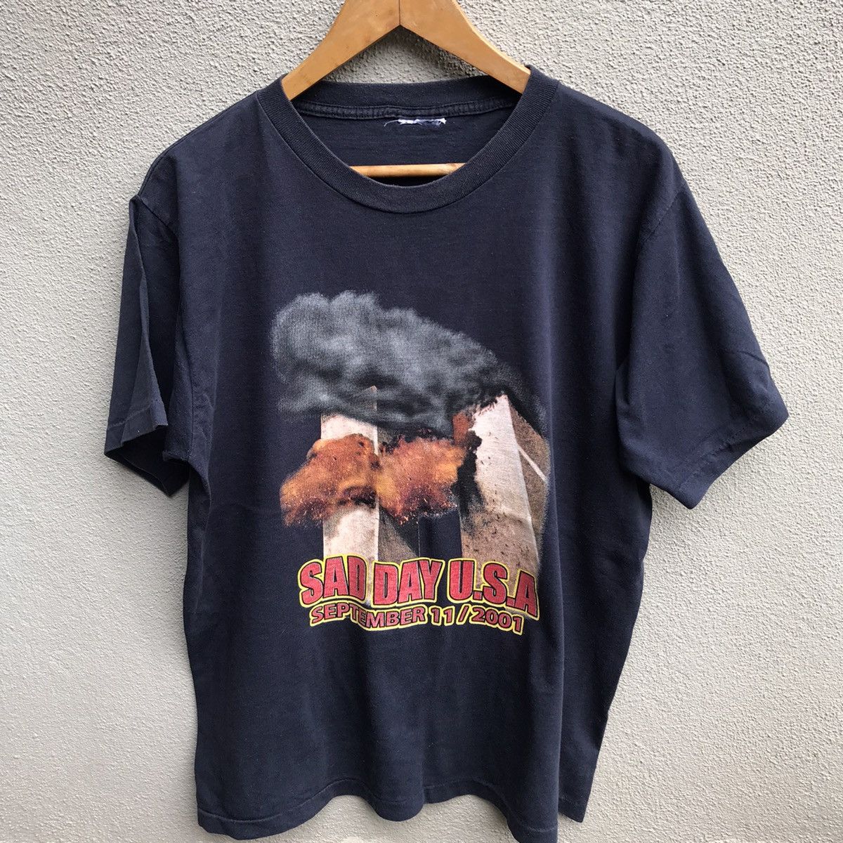 Vintage Vintage 11 SEPT 2001 wtc history tee Size US L / EU 52-54 / 3 - 2 Thumbnail