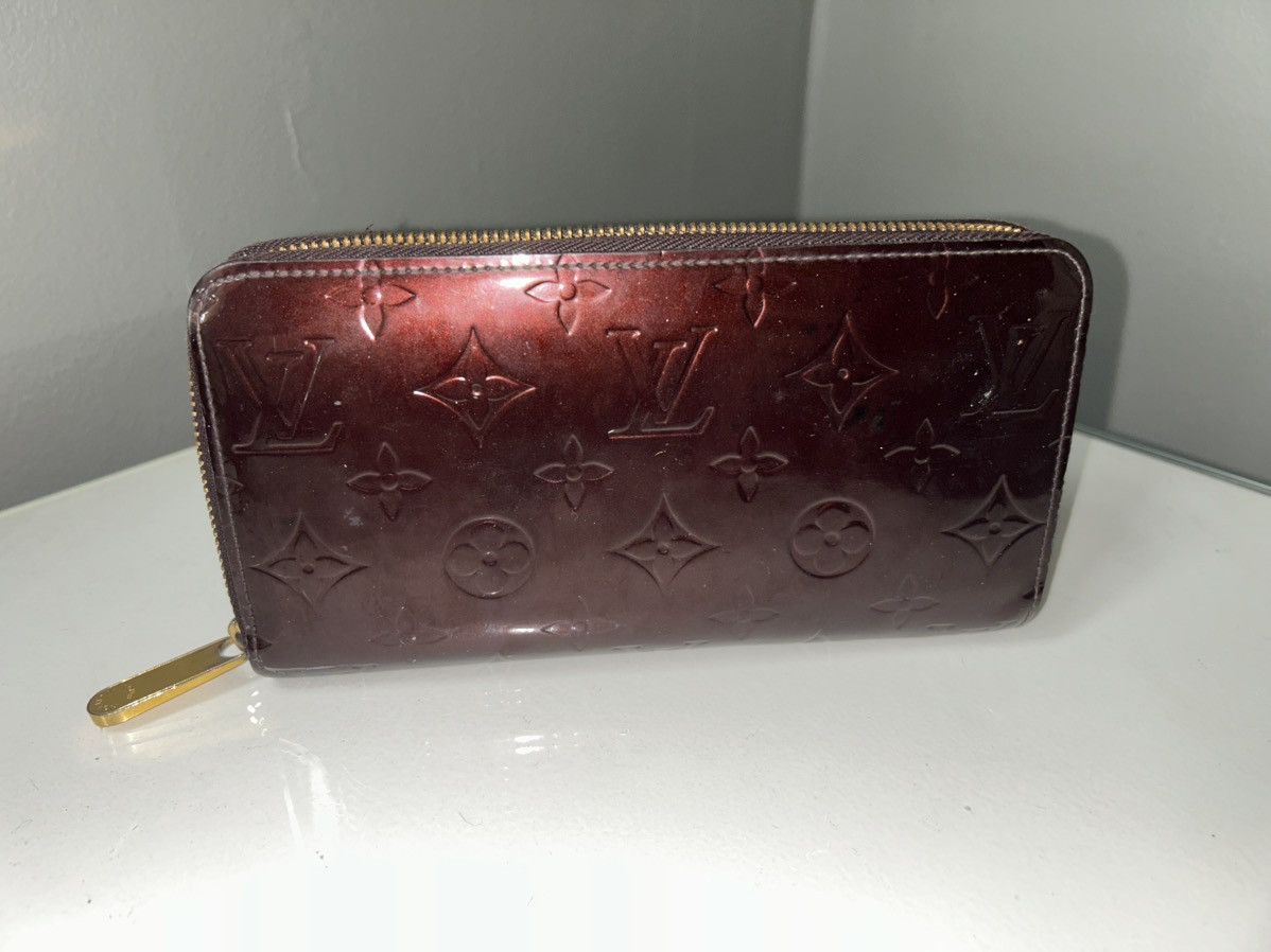 Louis Vuitton Louis Vuitton Monogram Amarante Vernis Zippy Wallet CA4130 Size ONE SIZE - 2 Thumbnail