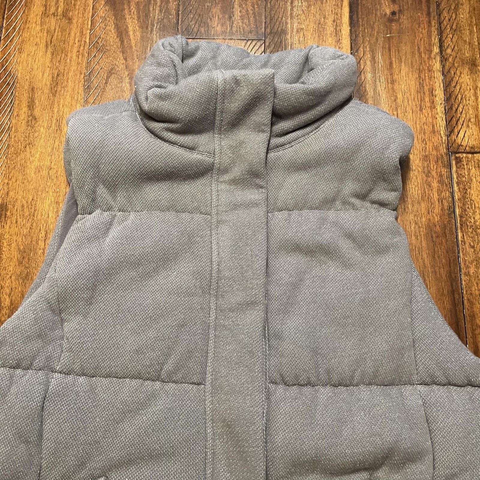 Gap Gap Vest Womens XXL Gray Quilted Puffer Fleece Lined Mock Size XXL / US 16-18 / IT 52-54 - 3 Thumbnail