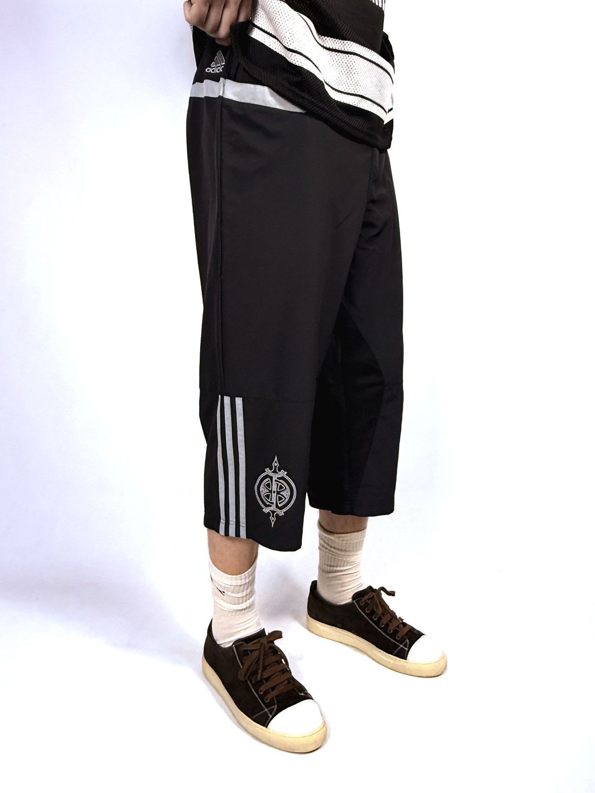 Adidas Y2k Rare Adidas Baggy Long Shorts Size US 32 / EU 48 - 6 Thumbnail