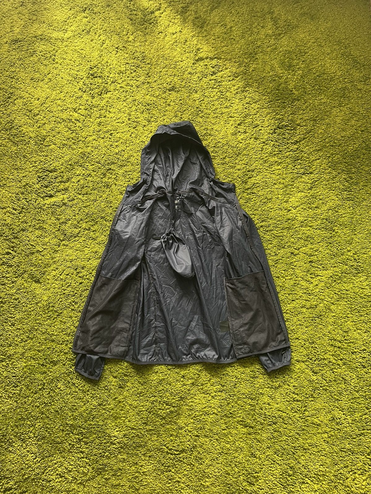 Japanese Brand × Uniqlo Uniqlo minimalist packable light jacket Size US S / EU 44-46 / 1 - 2 Thumbnail