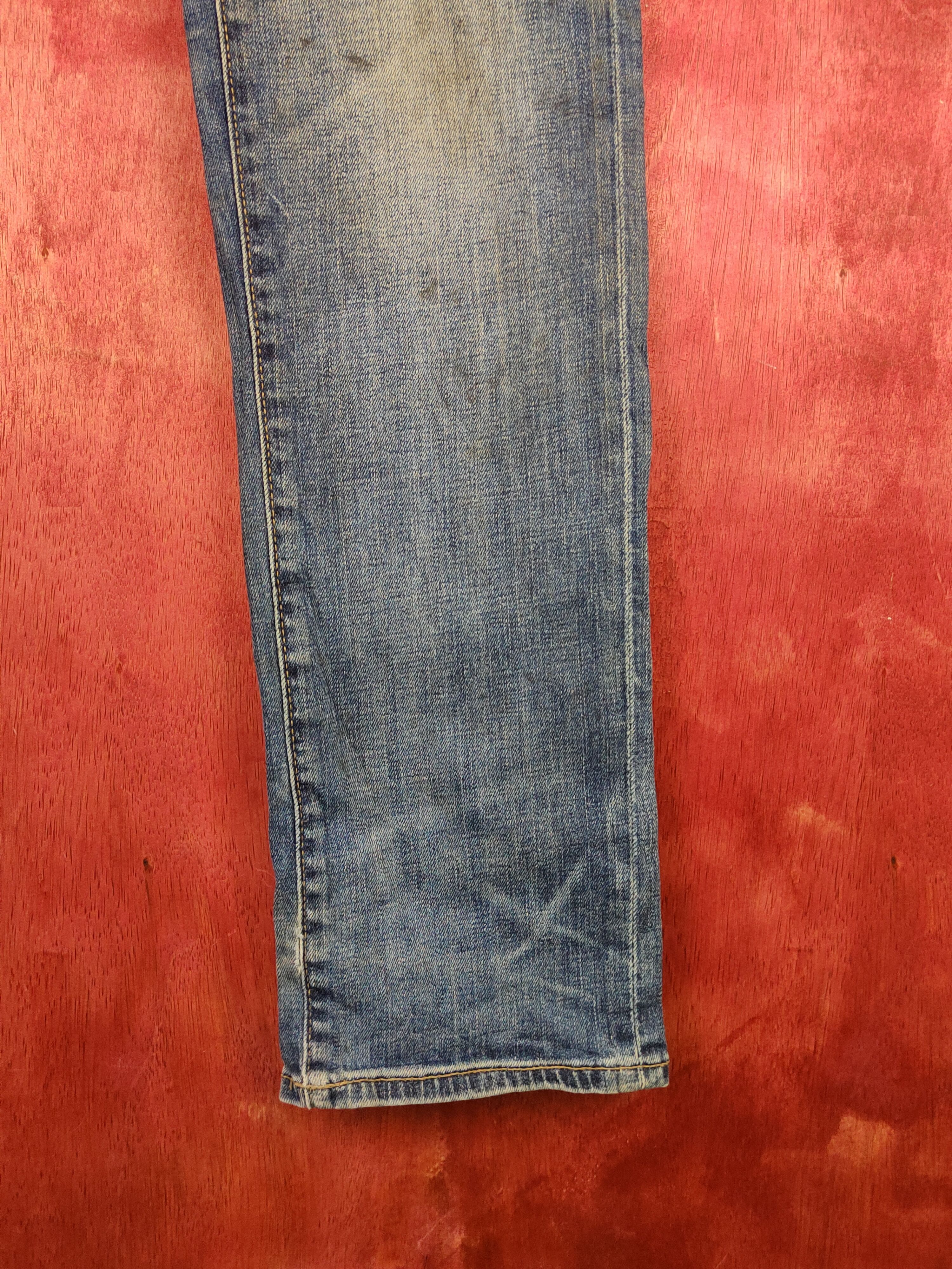 Japanese Brand Uniqlo Dark Blue Faded Distressed Ripped Jeans #S1777 Size US 33 - 6 Thumbnail