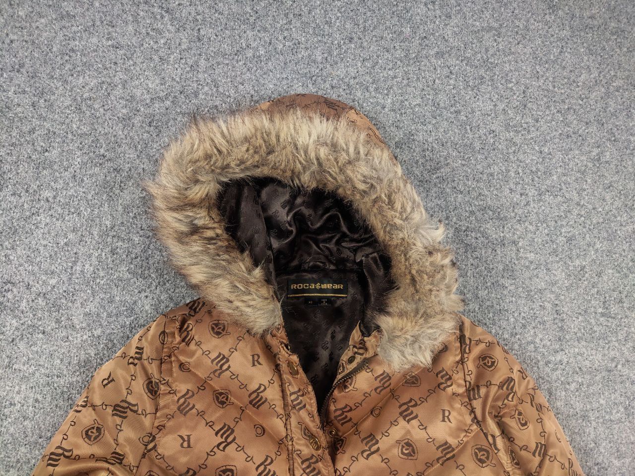 Rocawear Vintage y2k Rocawear Fur Cropped Jacket LGB if six was nine Size XS / US 0-2 / IT 36-38 - 6 Thumbnail
