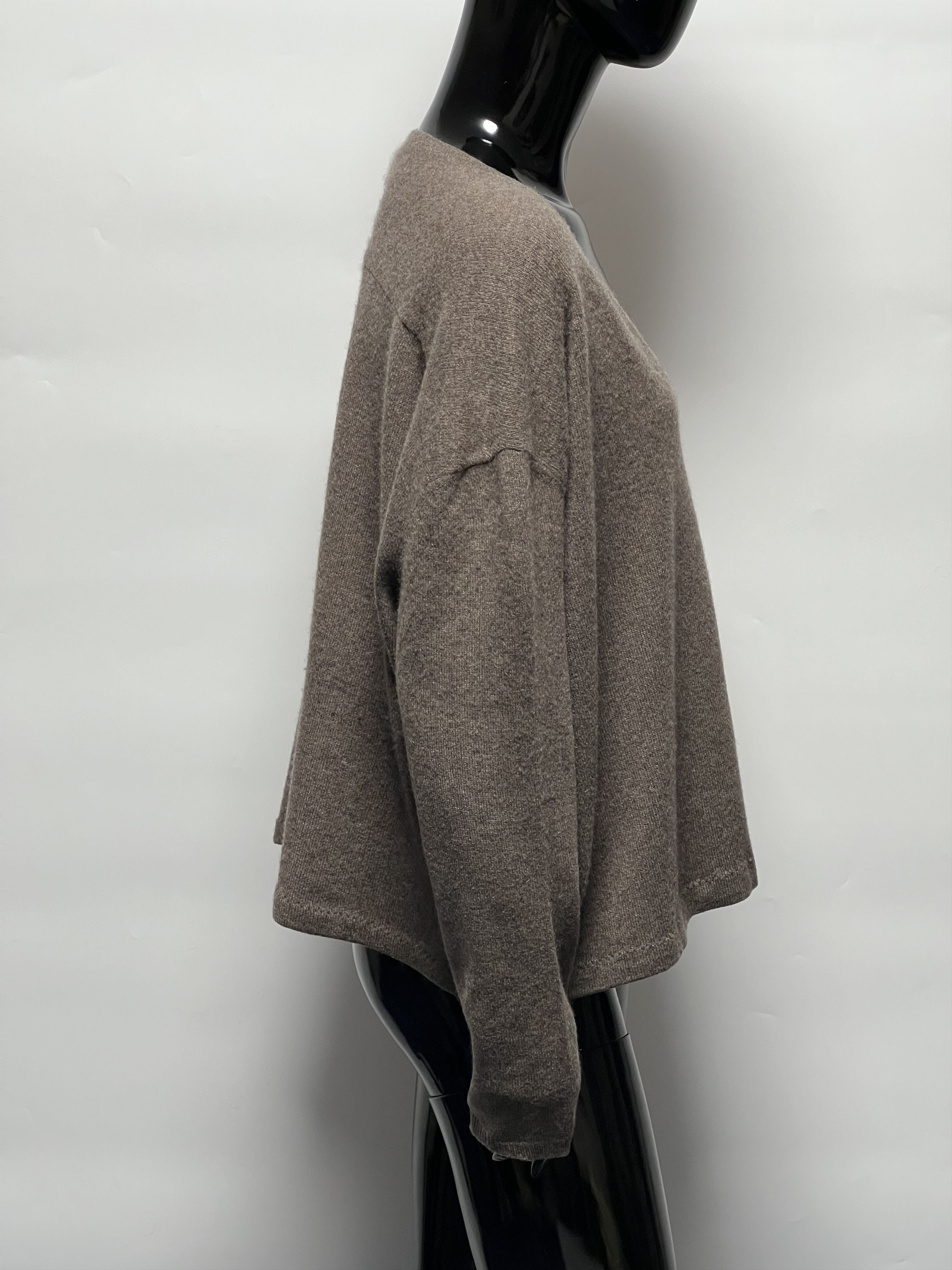 Bompard Eric Bompard Cashmere V-Neck Sweater Oversized Size L / US 10 / IT 46 - 2 Thumbnail