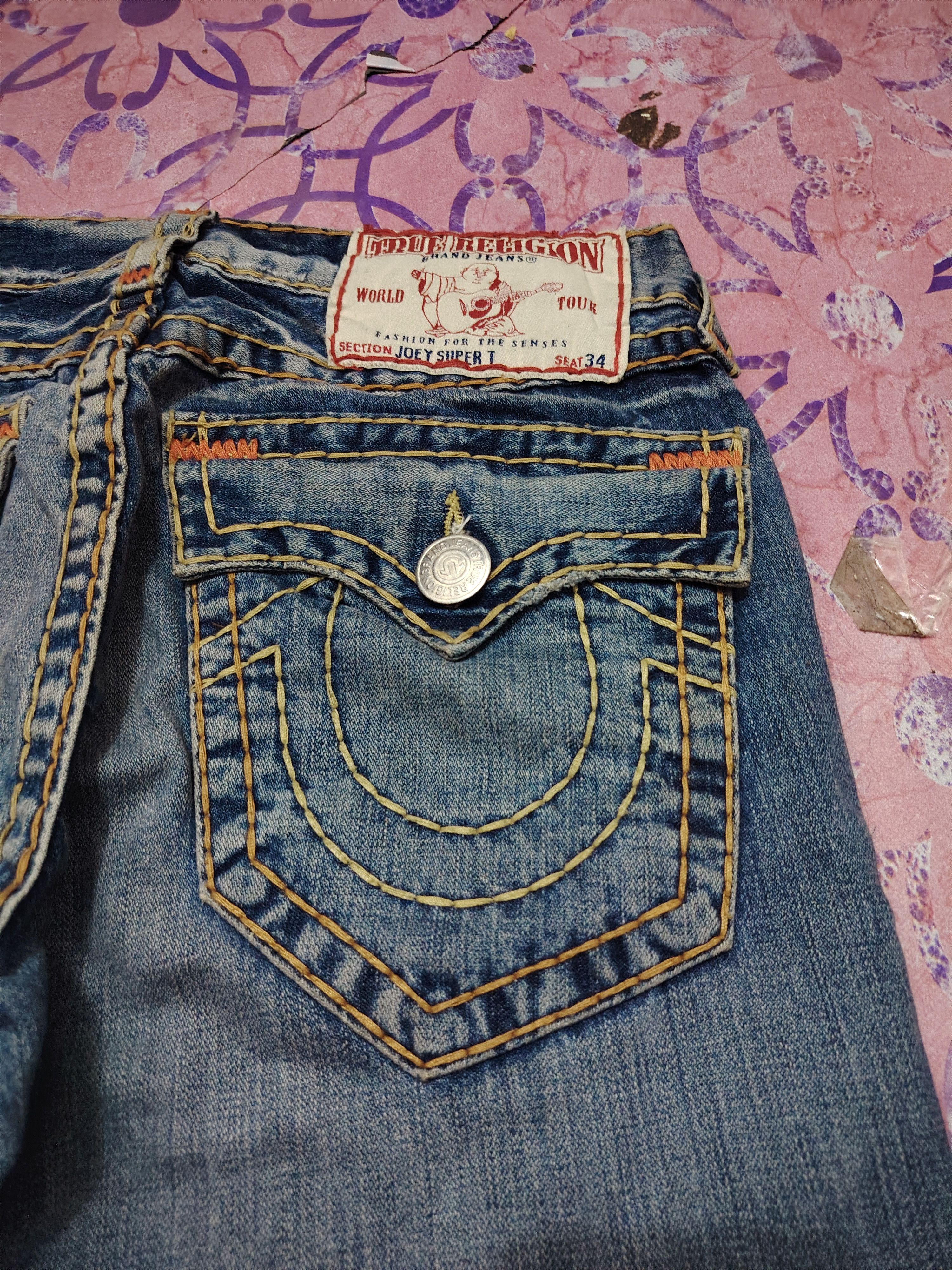 True Religion True Religion Jeans Orange Stitch Joey Super T Denim Flared Size US 31 - 21 Thumbnail