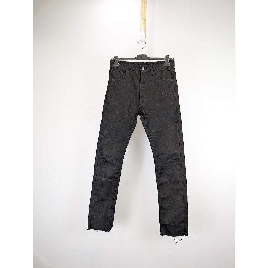 o1rshd1 Pants in Black