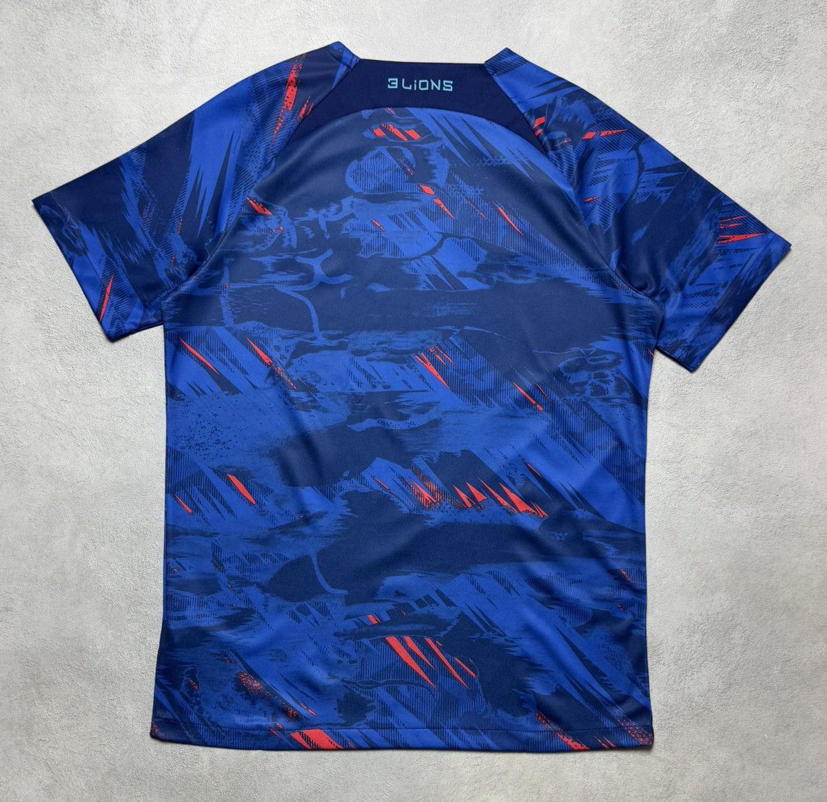 Nike England 2022 2023 Pre-Match Shirt Soccer Jersey Nike Size US L / EU 52-54 / 3 - 2 Thumbnail