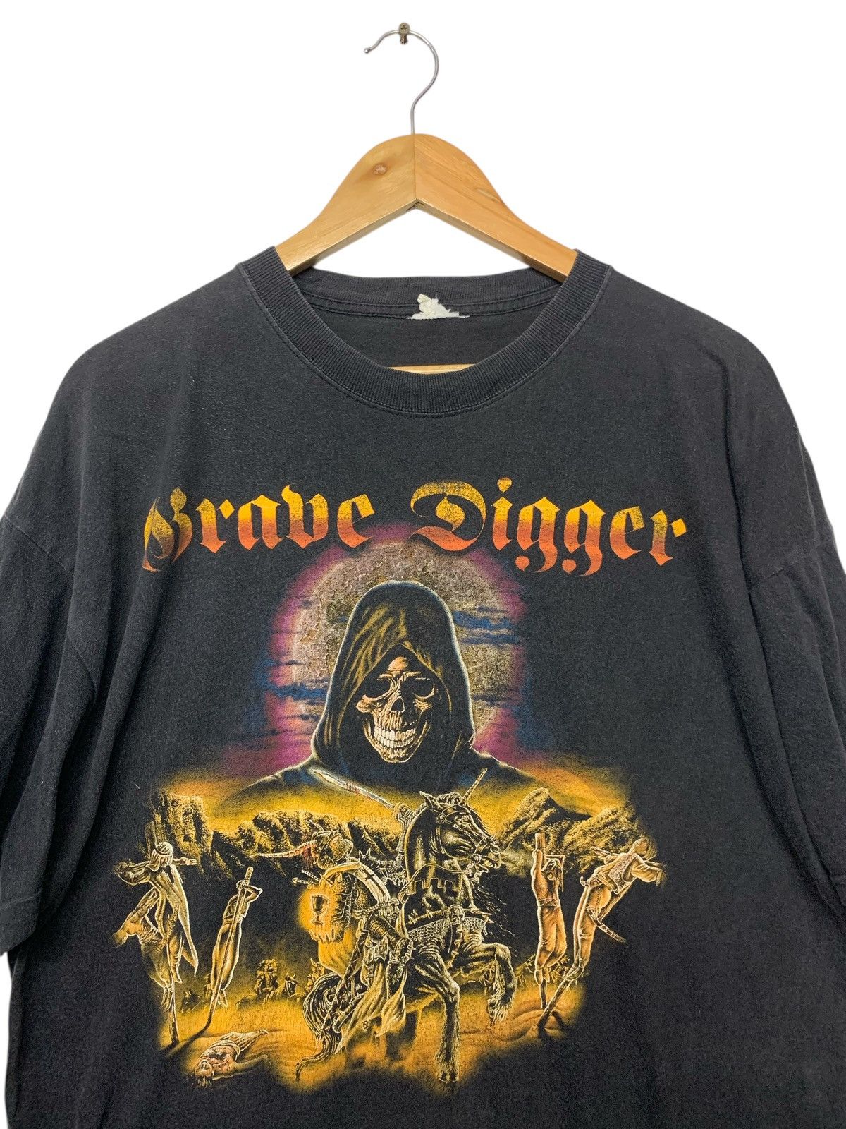 Band Tees Vintage Grave Digger Knight Of The Cross Metal Band T Shirt Size US L / EU 52-54 / 3 - 5 Thumbnail
