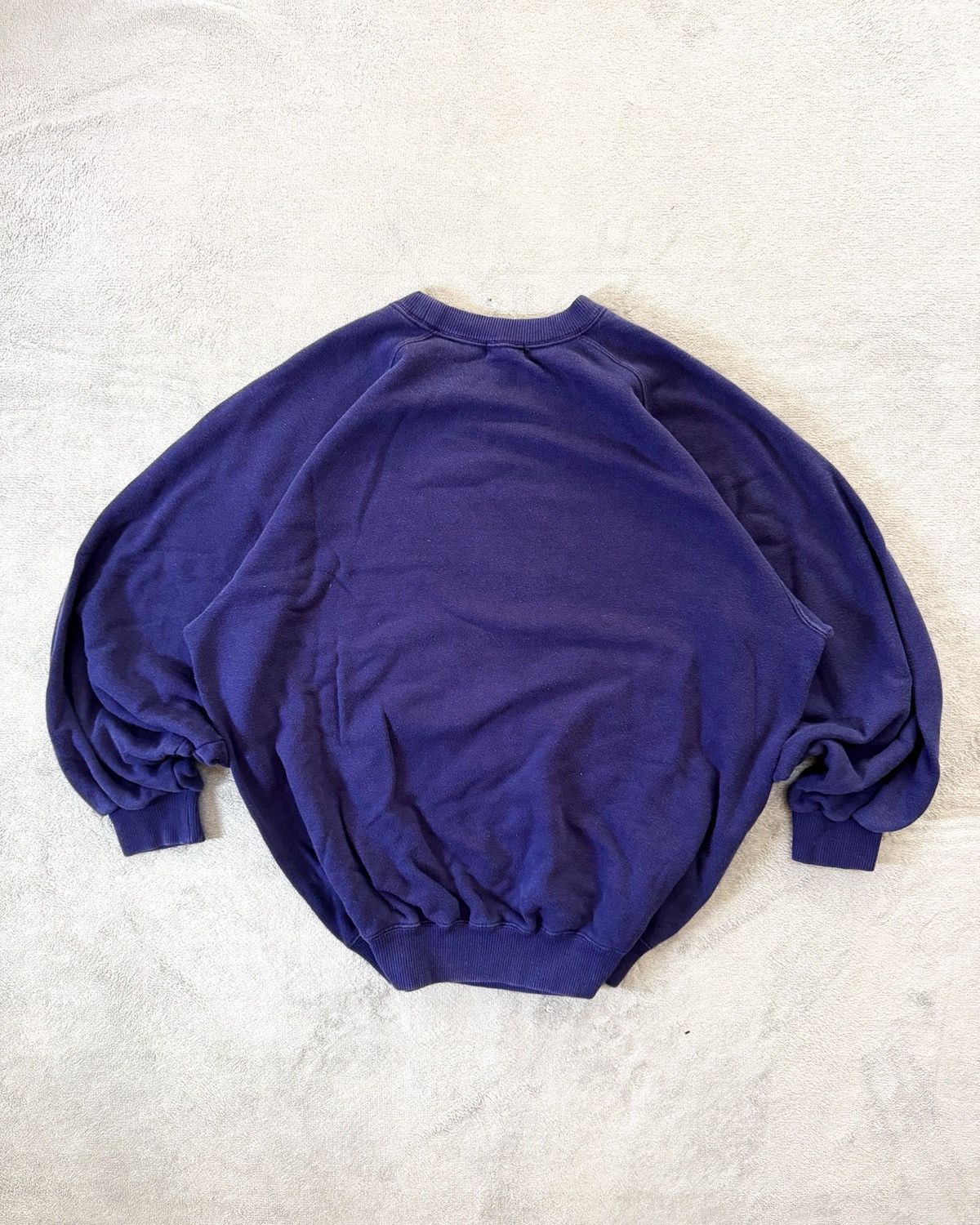Other Vintage Suntory Coffee Boss Crewneck Size US L / EU 52-54 / 3 - 2 Thumbnail