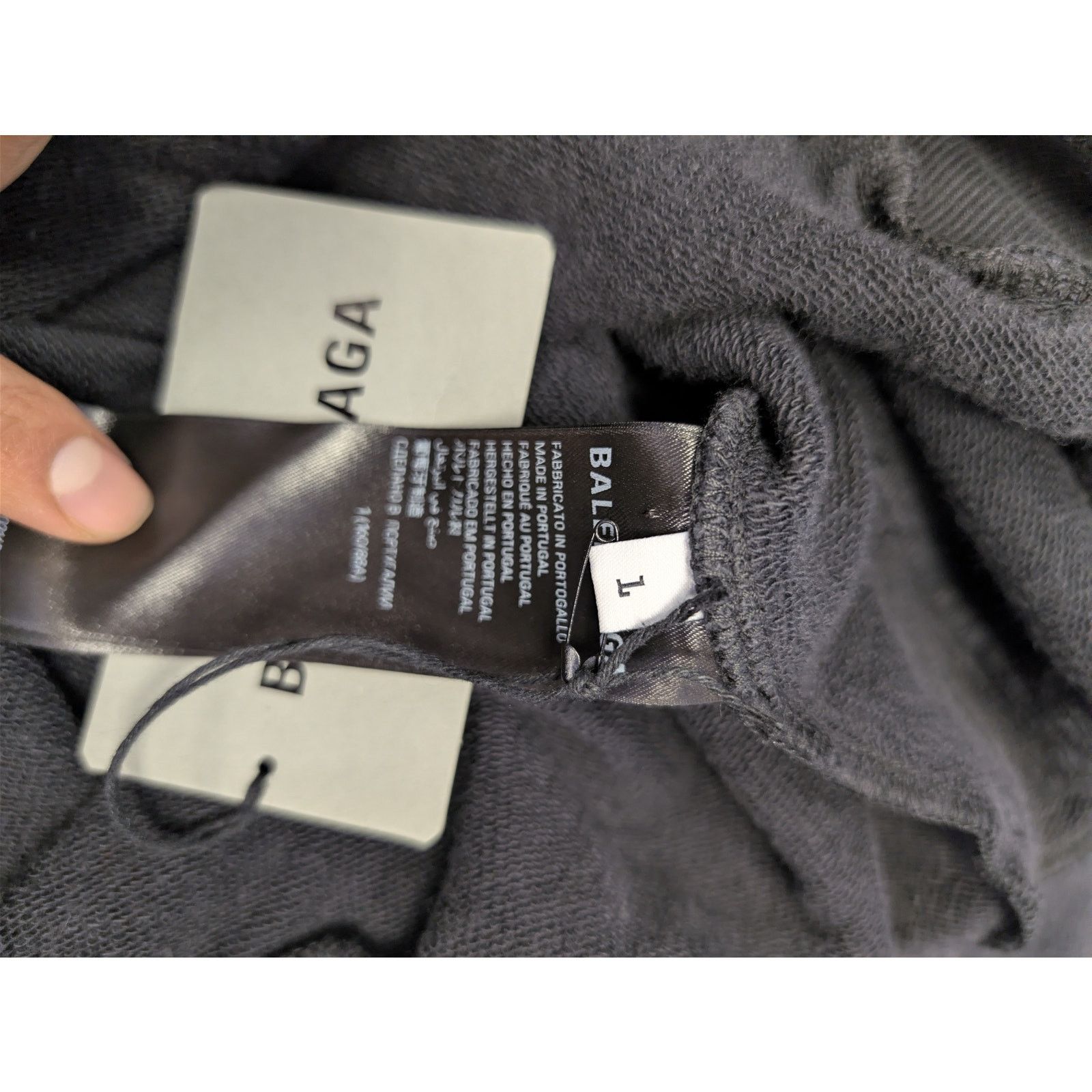 Balenciaga o1rshd1 3B Sports Icon Hoodie in Washed Dark Grey Size US S / EU 44-46 / 1 - 17 Thumbnail