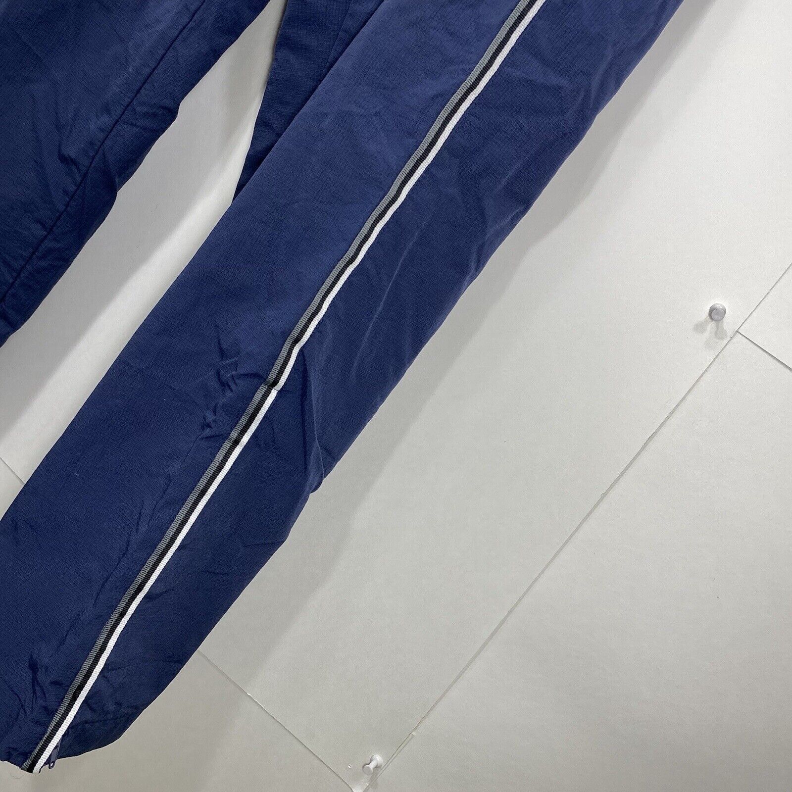 Reebok Vintage Reebok Medium Windbreaker Blue Track Pants Pants Size US 32 / EU 48 - 4 Thumbnail