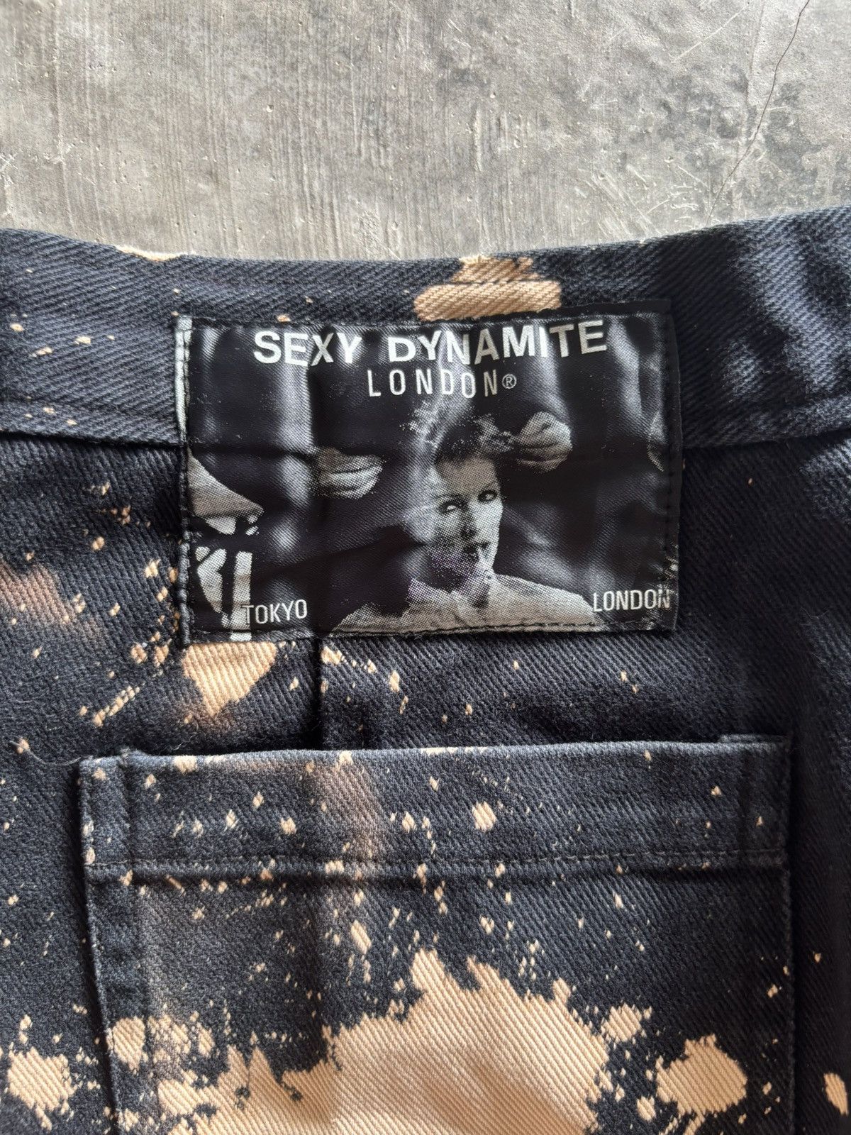 20471120 × Hysteric Glamour × Seditionaries SEXY DYNAMITE MINI SKIRT PUNK BONDAGE SEDITIONARIES Size 25" / US 0 / IT 36 - 11 Thumbnail