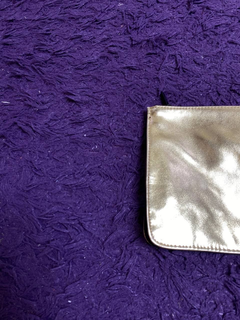 Yves Saint Laurent Yves Saint Laurent YSL Faux Leather Makeup Bag Size ONE SIZE - 4 Thumbnail