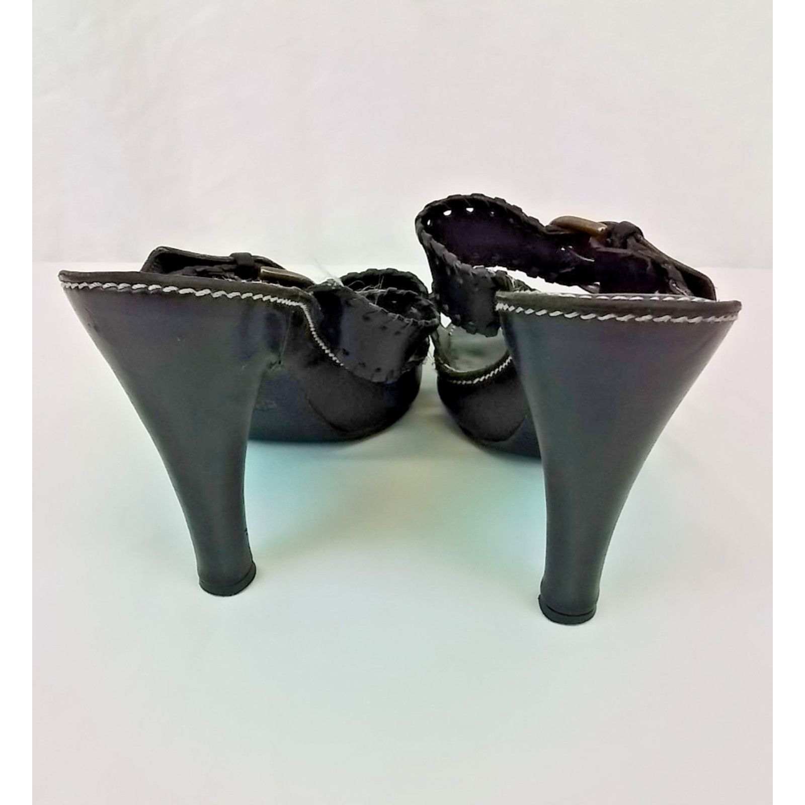 Coach Coach Leather Sandal Heels US 8B Black W/ Stitching & Buckle Size US 8 / IT 38 - 8 Thumbnail