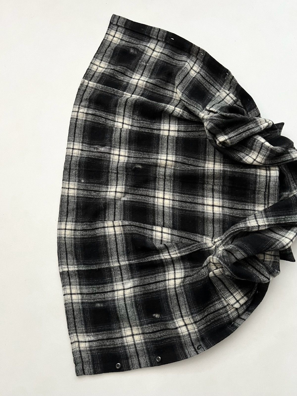 20471120 🔥SAMPLE Attachment Kazuyuki Kumagai Cashmere Grunge Shirt Size US S / EU 44-46 / 1 - 14 Thumbnail
