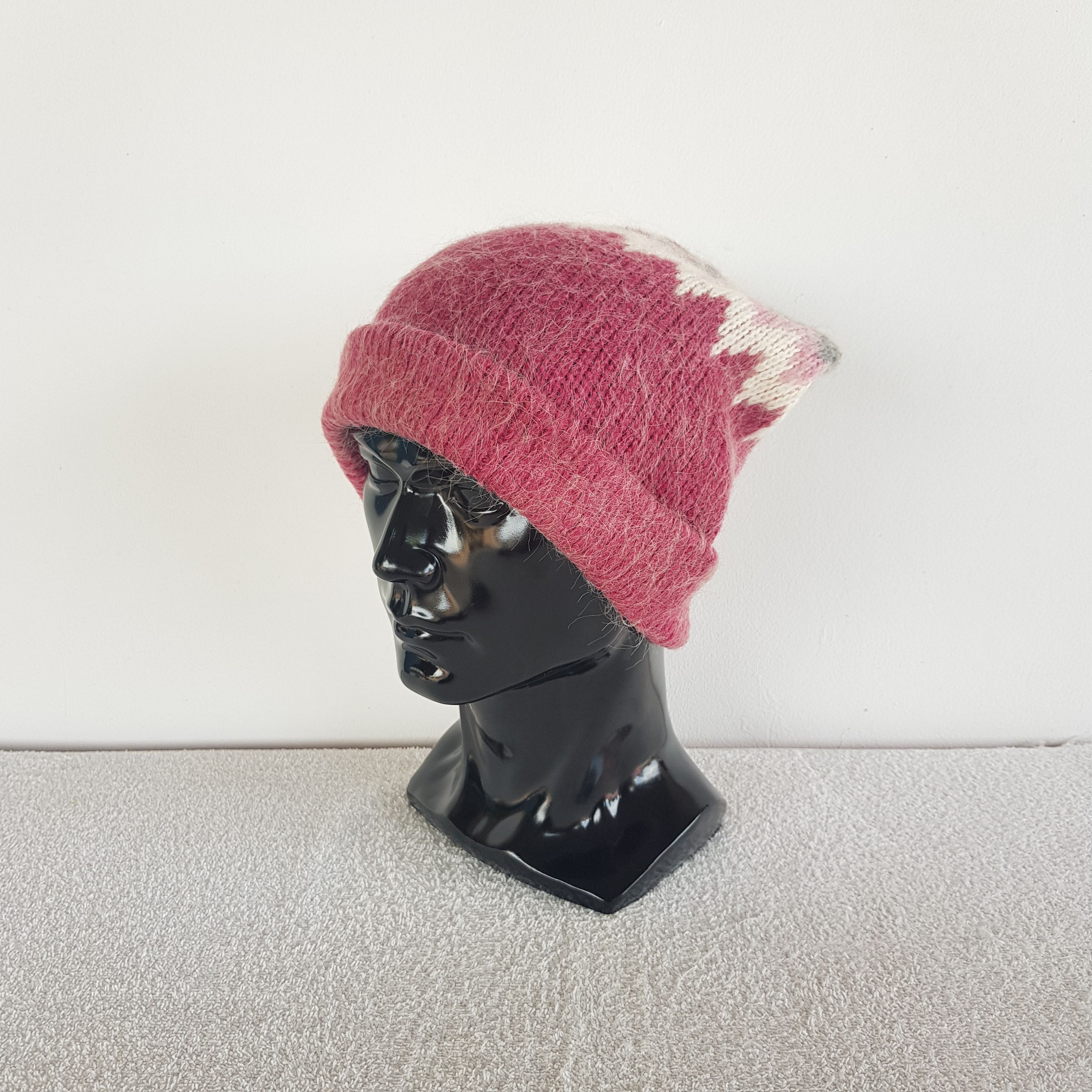 Homespun Knitwear Vintage Japanese Beanie Fair Isle Ribbed Knit Snow Caps Hats Size ONE SIZE - 1 Thumbnail