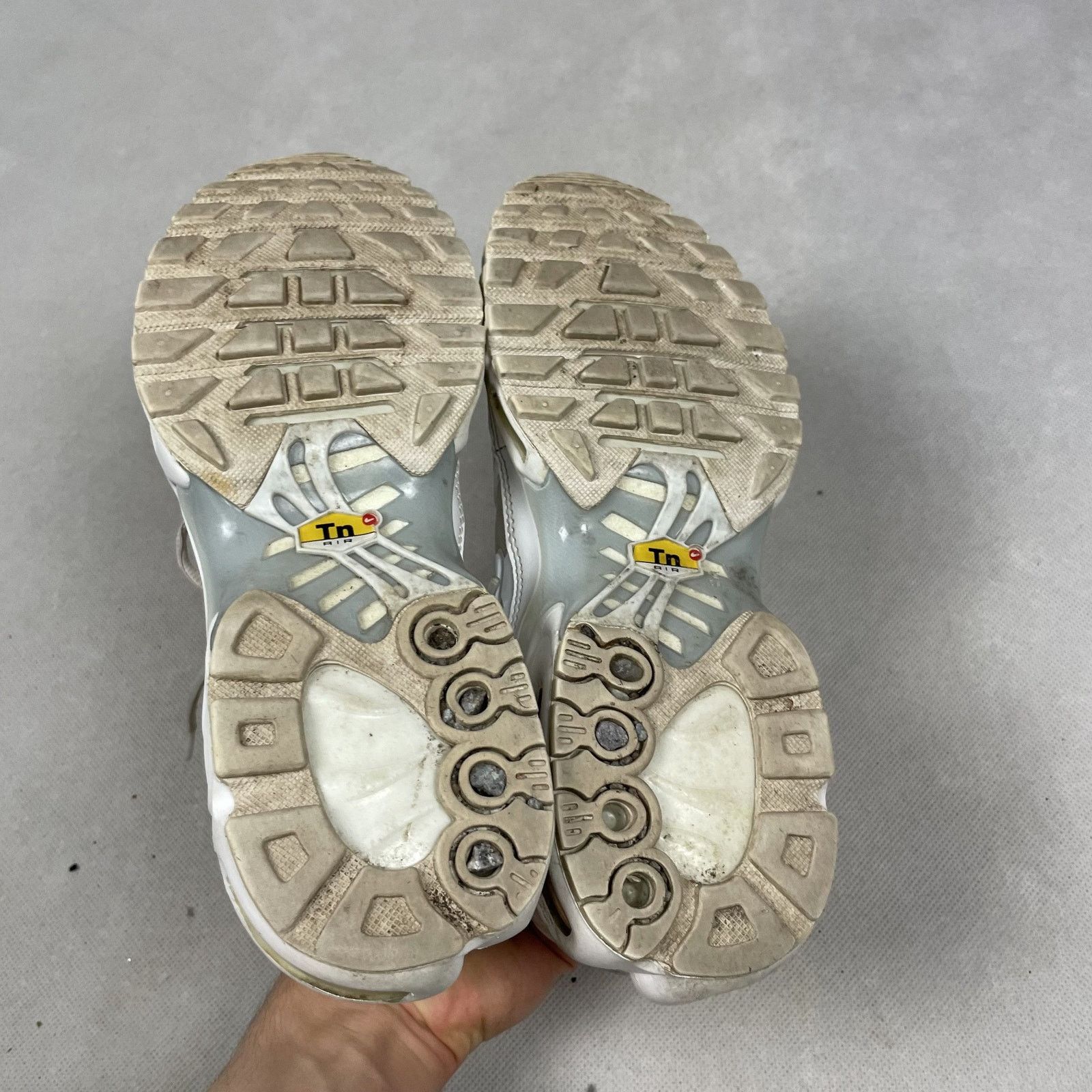 Nike Nike Air Max Plus DM2362-100 Women's White Platinum Shoes 7 Size US 7 / IT 37 - 11 Thumbnail