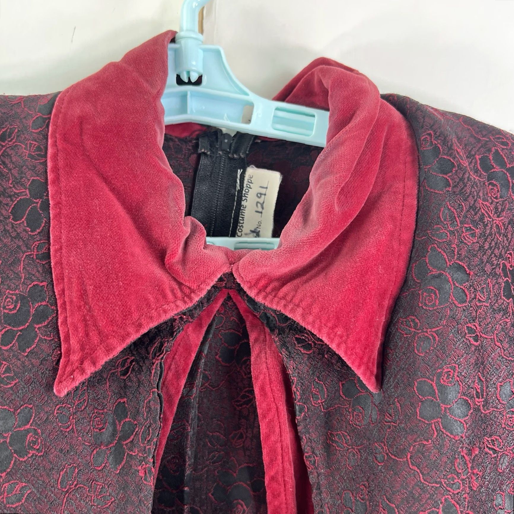 Vintage Vintage Mardi Gras Costume Dress Women S/M Burgundy Maxi Medieval Show Size S / US 4 / IT 40 - 6 Thumbnail