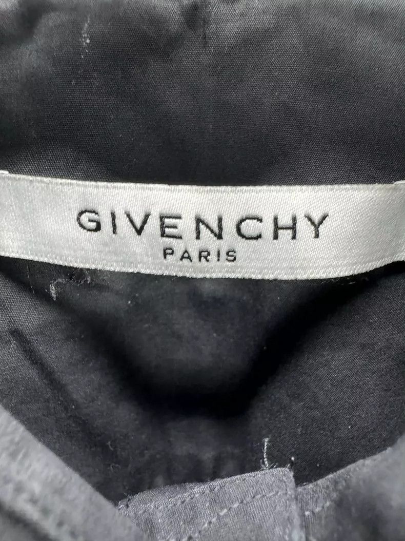 Givenchy Givenchy Size37 Shark Shirt Size US M / EU 48-50 / 2 - 3 Thumbnail