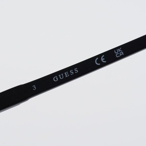 Guess Guess GU00207 02Y Sunglasses Black Round Frame, Violet Lense Size ONE SIZE - 5 Thumbnail