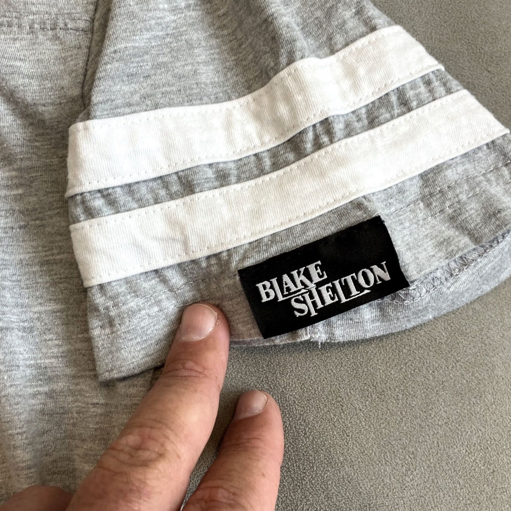 Vintage Blake Shelton Shirt Mens M Gray Graphic Tee Music Band She's Got a Way with Words Sober Sex Blow Future Size US M / EU 48-50 / 2 - 3 Thumbnail