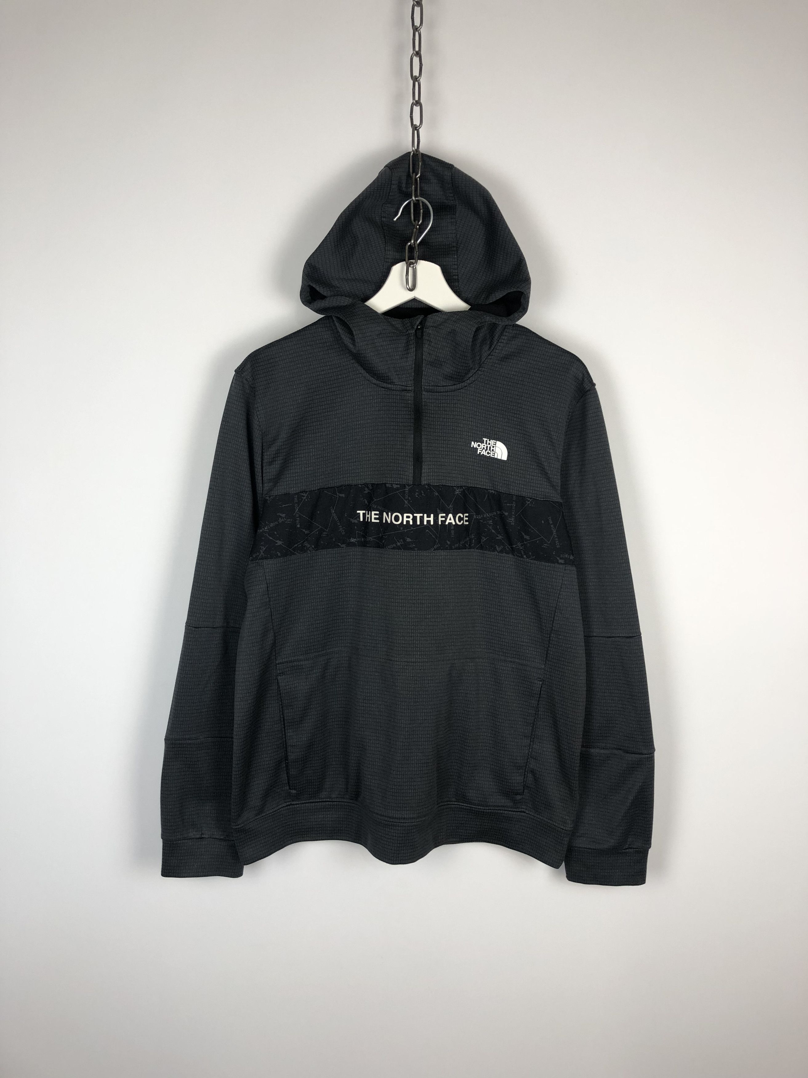 The North Face The North Face Hoodie Center Logo size M Size US M / EU 48-50 / 2 - 1 Thumbnail