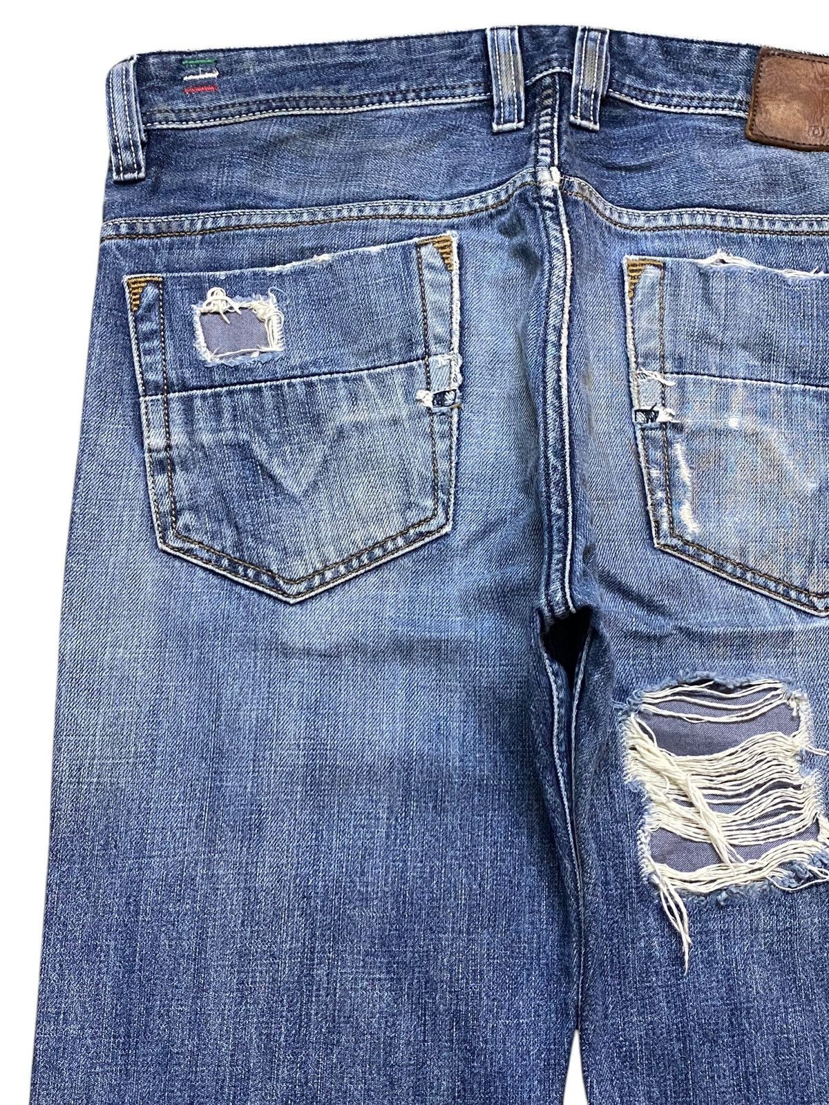 Diesel Black Gold Vintage Diesel Jeans Safado Full Button Distressed Rock Size US 32 / EU 48 - 7 Thumbnail