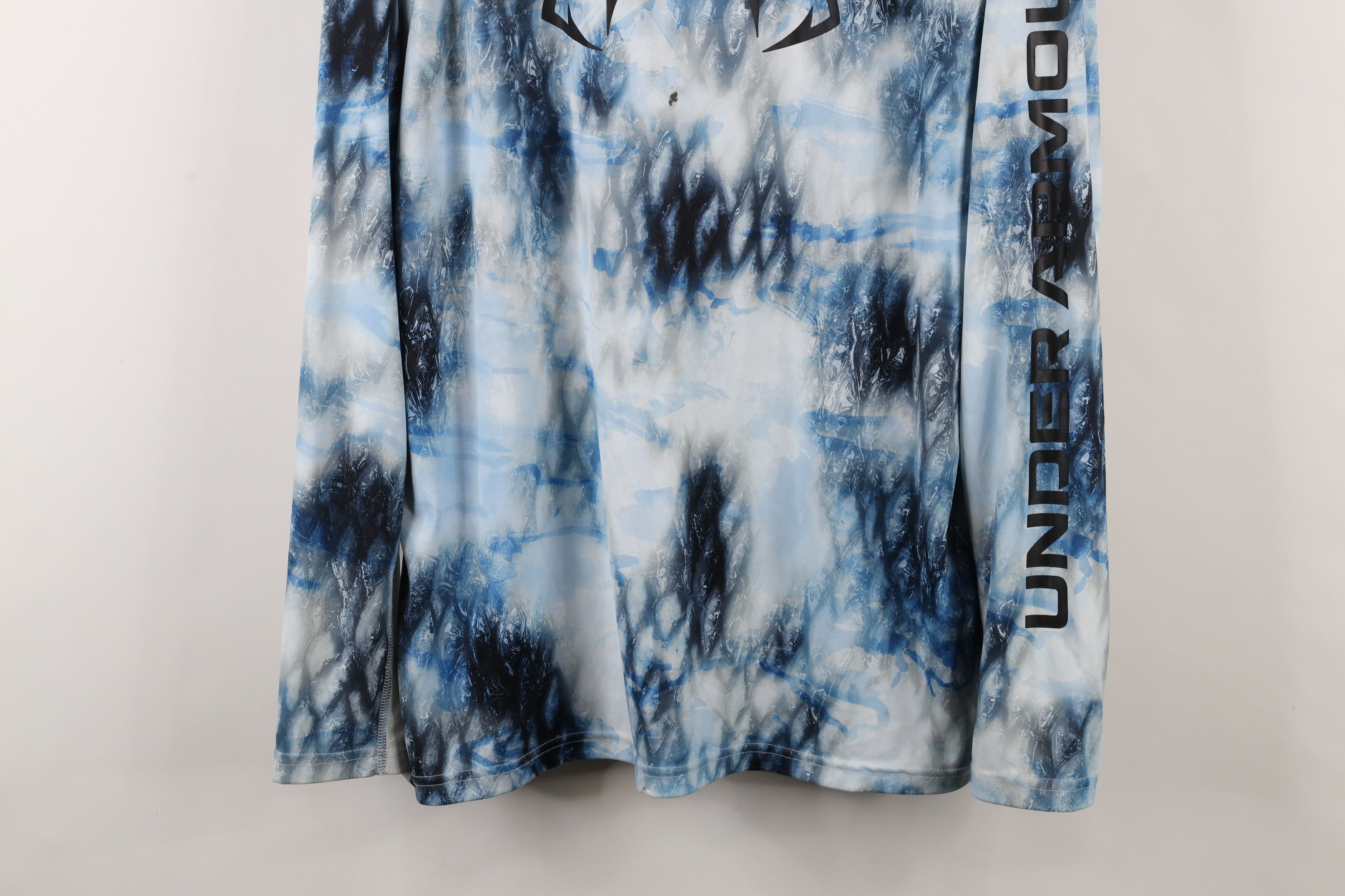 Under Armour × Vintage Under Armour Fishing Lightweight Camouflage Hoodie T-Shirt Size US L / EU 52-54 / 3 - 3 Thumbnail