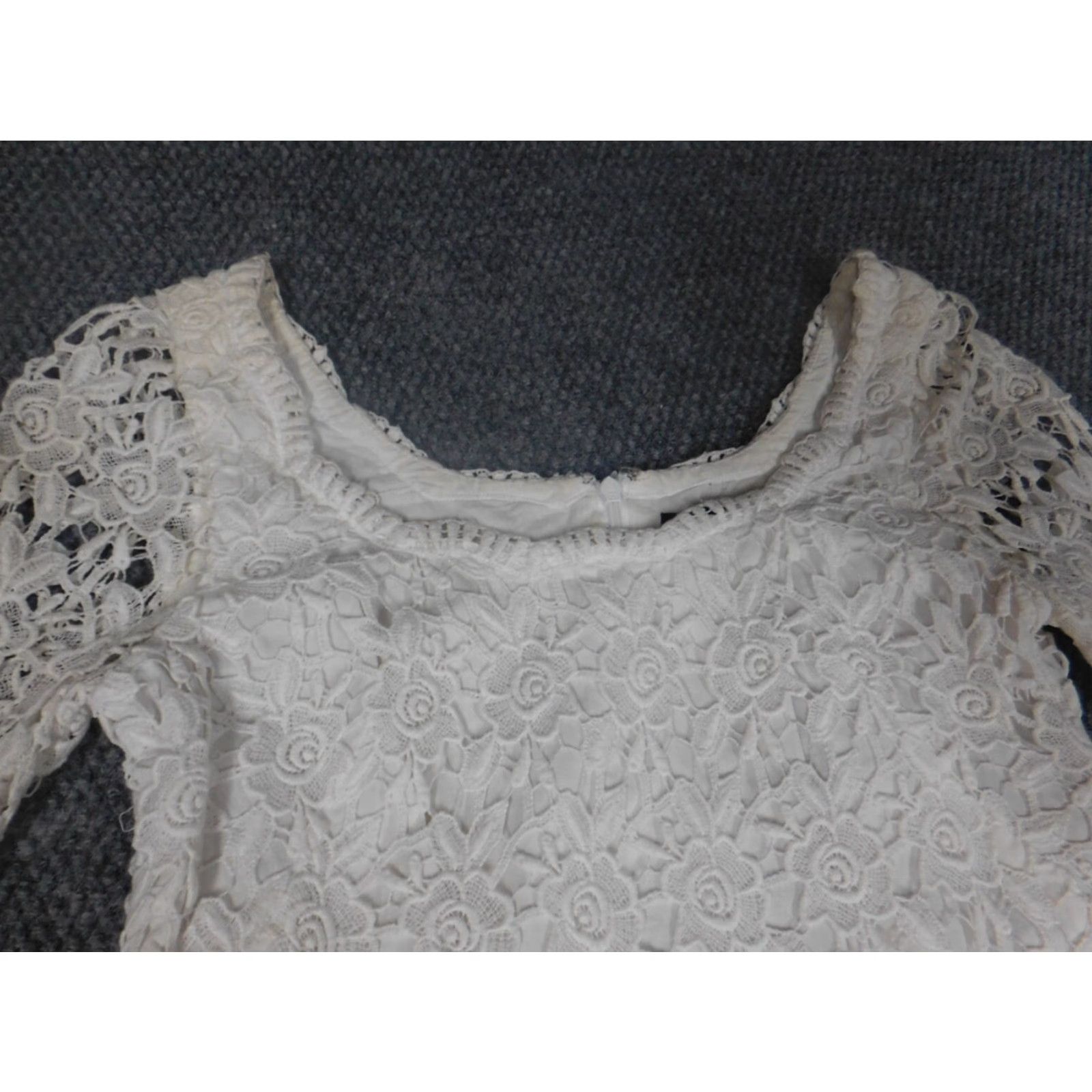 White House Black Market White House Black Market Womens Dress A-Line 6 White Floral Knit Mock Neck Zip Puff Sleeve Knee Length Lined Cotton Rayon Casual Summer Girls/Womens Size M / US 6-8 / IT 42-44 - 5 Thumbnail