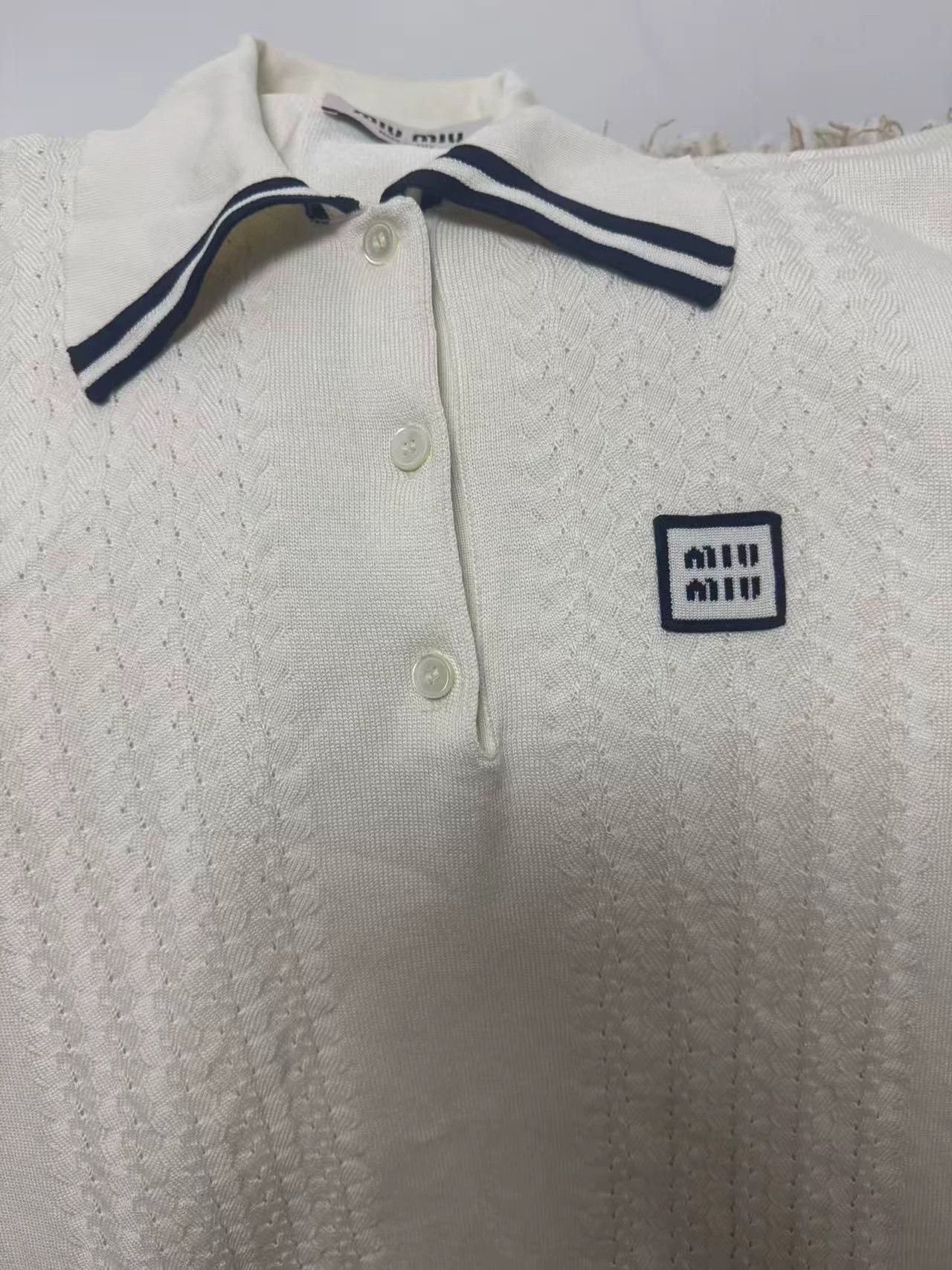 Miu Miu MIU MIU 25 New Polo Women's 36 99 New Size XS / US 0-2 / IT 36-38 - 2 Thumbnail