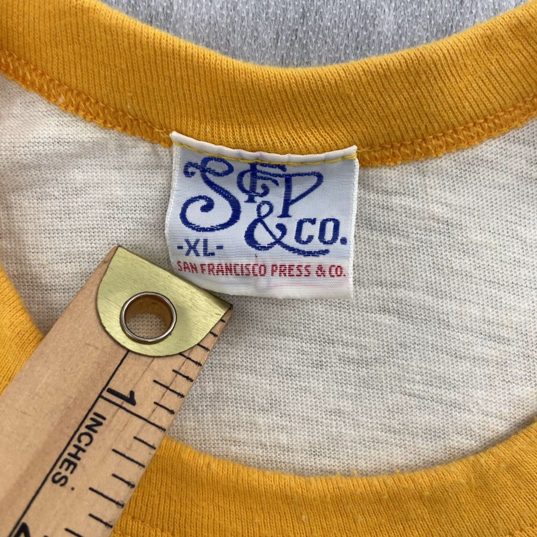 Vintage VINTAGE Tom Super Dad T-Shirt Adult XL San Francisco Press Shirt Unisex 70s White Yellow Iron On XL Mens Womens Size XL Size US XL / EU 56 / 4 - 7 Thumbnail