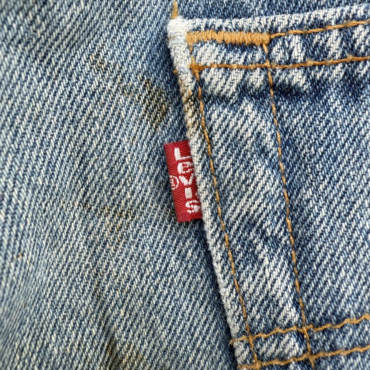 Levi's Vintage Clothing W35 VINTAGE LEVI'S 501 USA 91' FADED DENIM JEAN PANTS Size US 35 - 16 Thumbnail