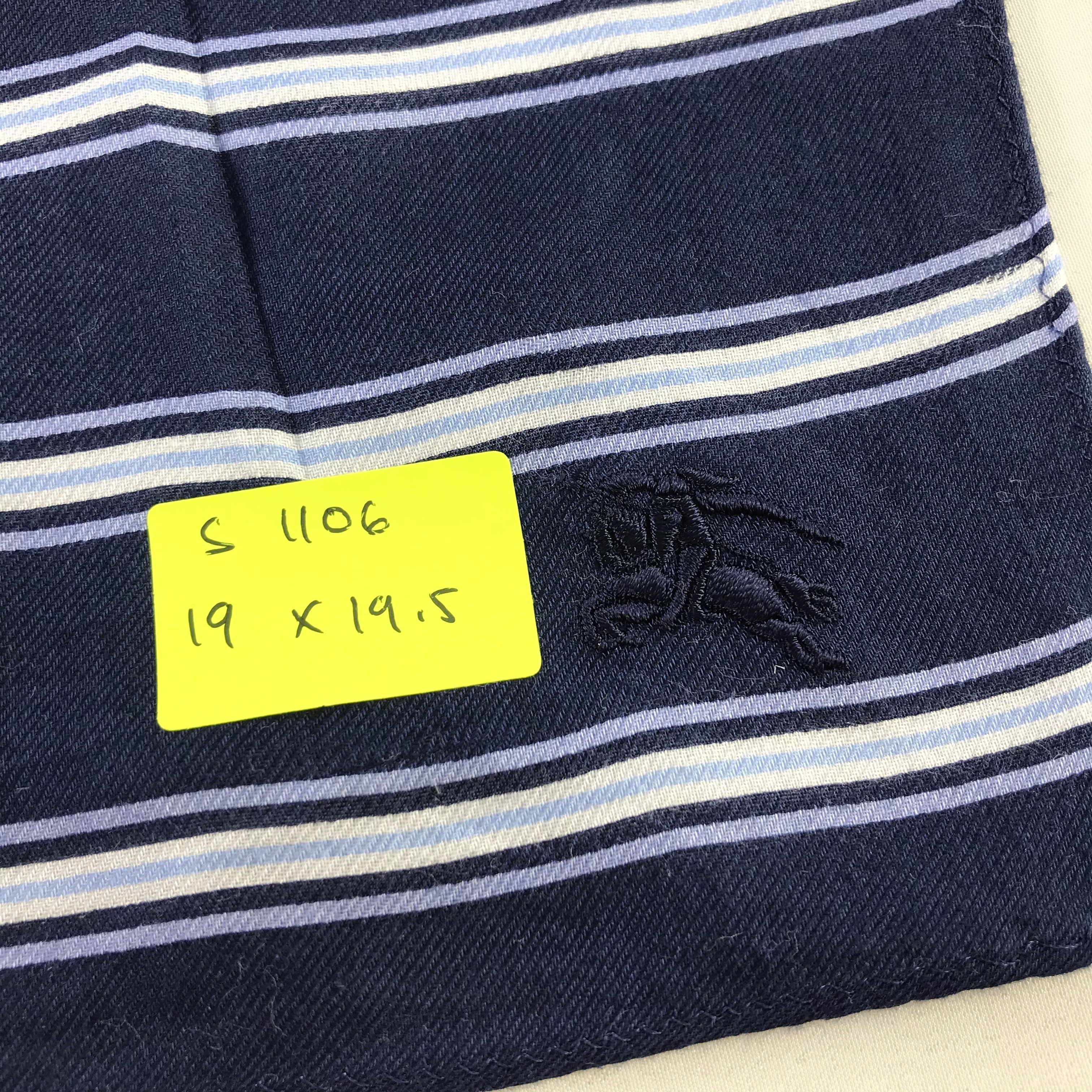 Burberry × Vintage Burberry Bandana / Handkerchief / Neckerchief - S1106 Size ONE SIZE - 5 Thumbnail