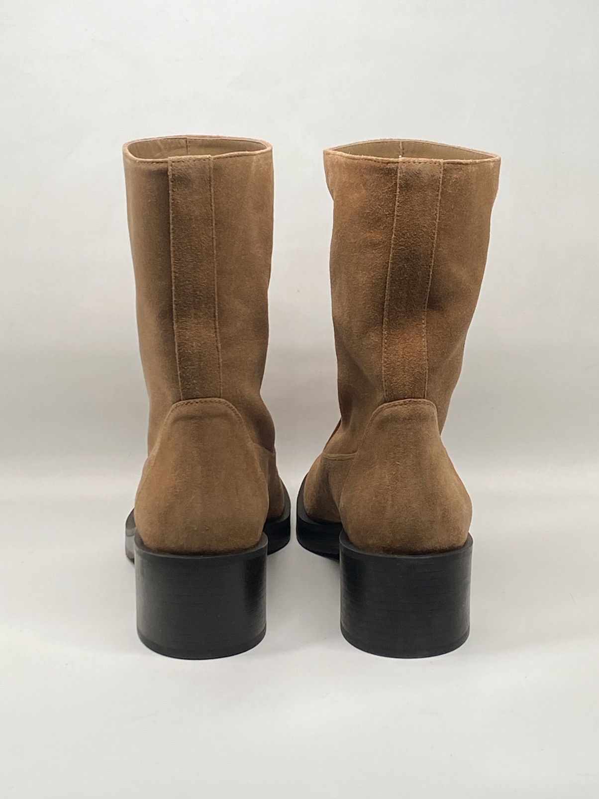 Stuart Weitzman Stuart Weitzman Kaia 40MM Sport Suede Booties size 9 Size US 9 / IT 39 - 7 Thumbnail