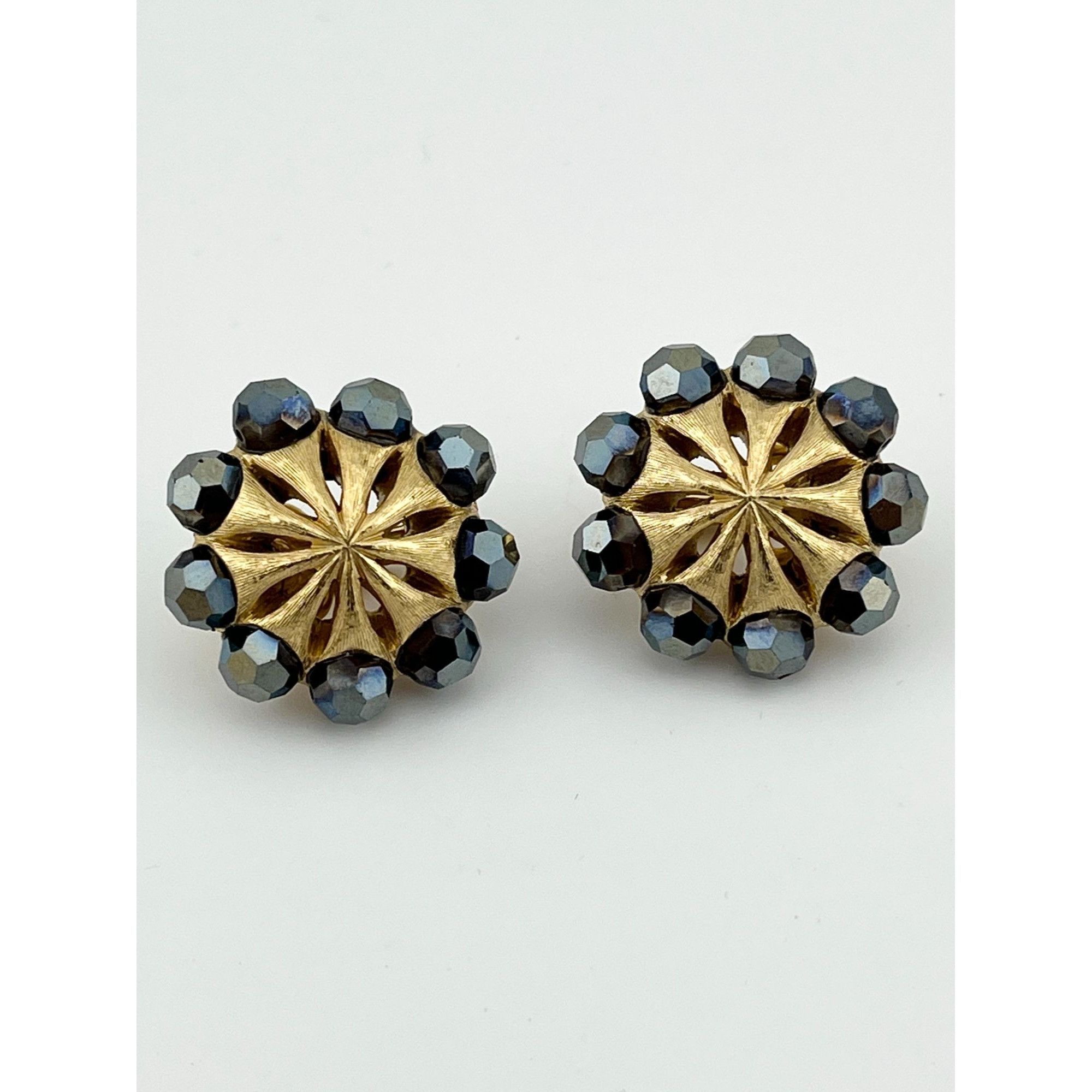 Vintage Crown Trifari Crystal Earrings