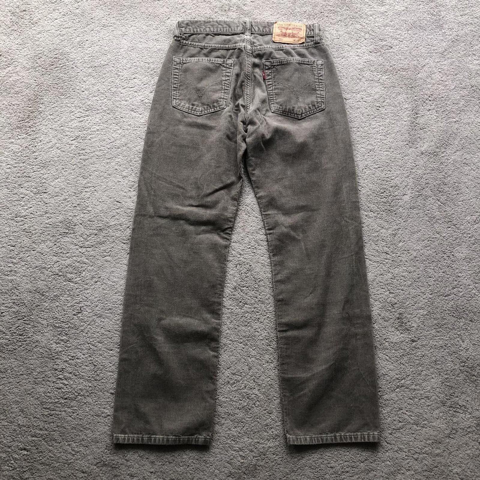 Levi's Vintage Levi’s Corduroy Trousers. Size US 30 / EU 46 - 3 Thumbnail
