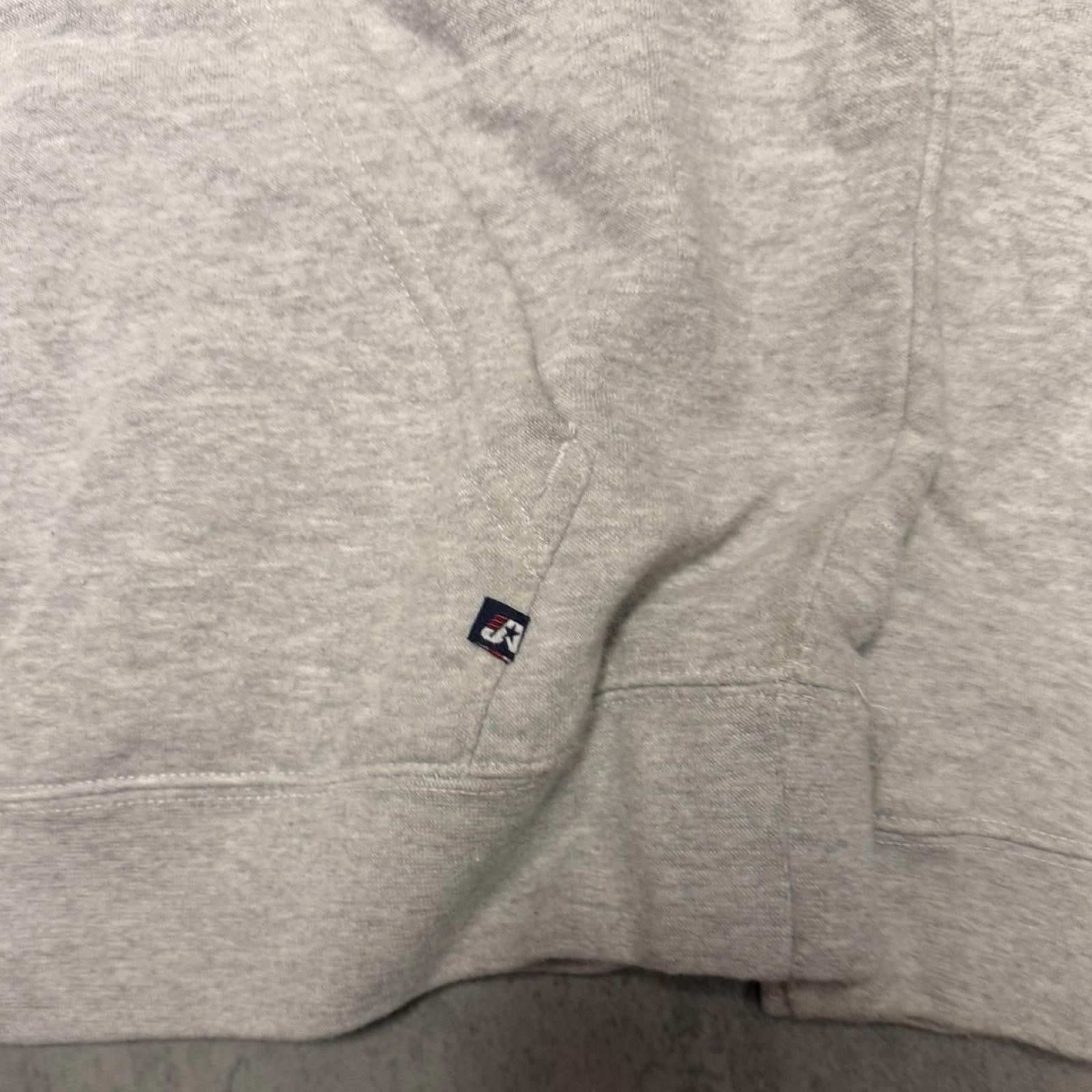J. America Duke Hoodie — L — Size US L / EU 52-54 / 3 - 3 Thumbnail