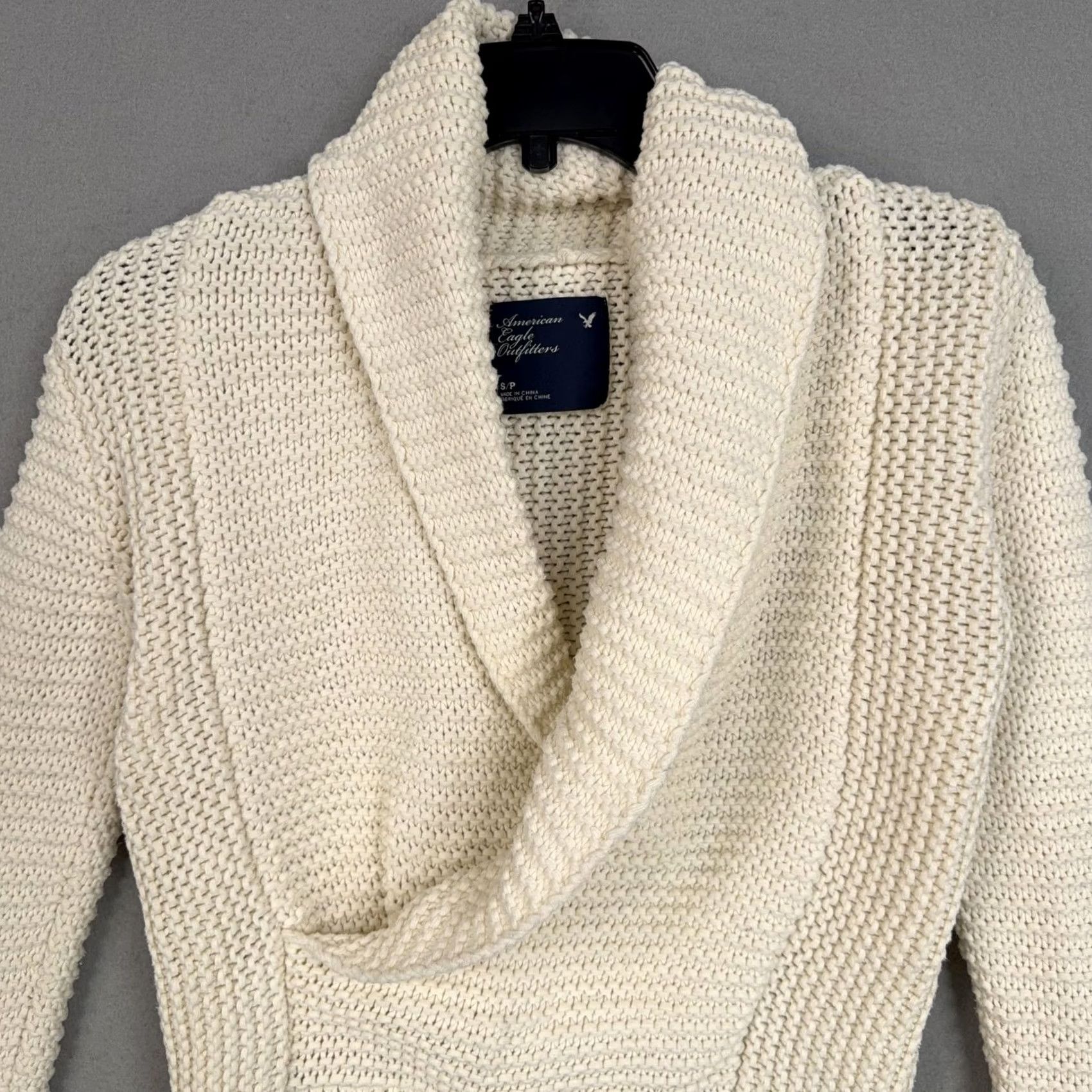 American Eagle Outfitters American Eagle Sweater Pullover Womens S White Chunky Cozy Size S / US 4 / IT 40 - 2 Thumbnail