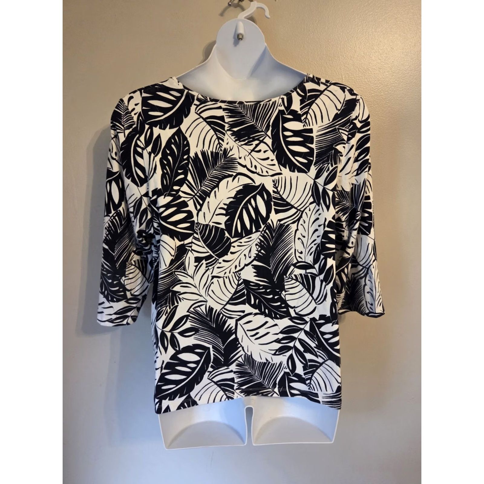 Vintage Hearts Of Palm Woman Black White Abstract Leaf Print 3/4 Sleeve Casual Top 2X Size XXL / US 16-18 / IT 52-54 - 6 Thumbnail