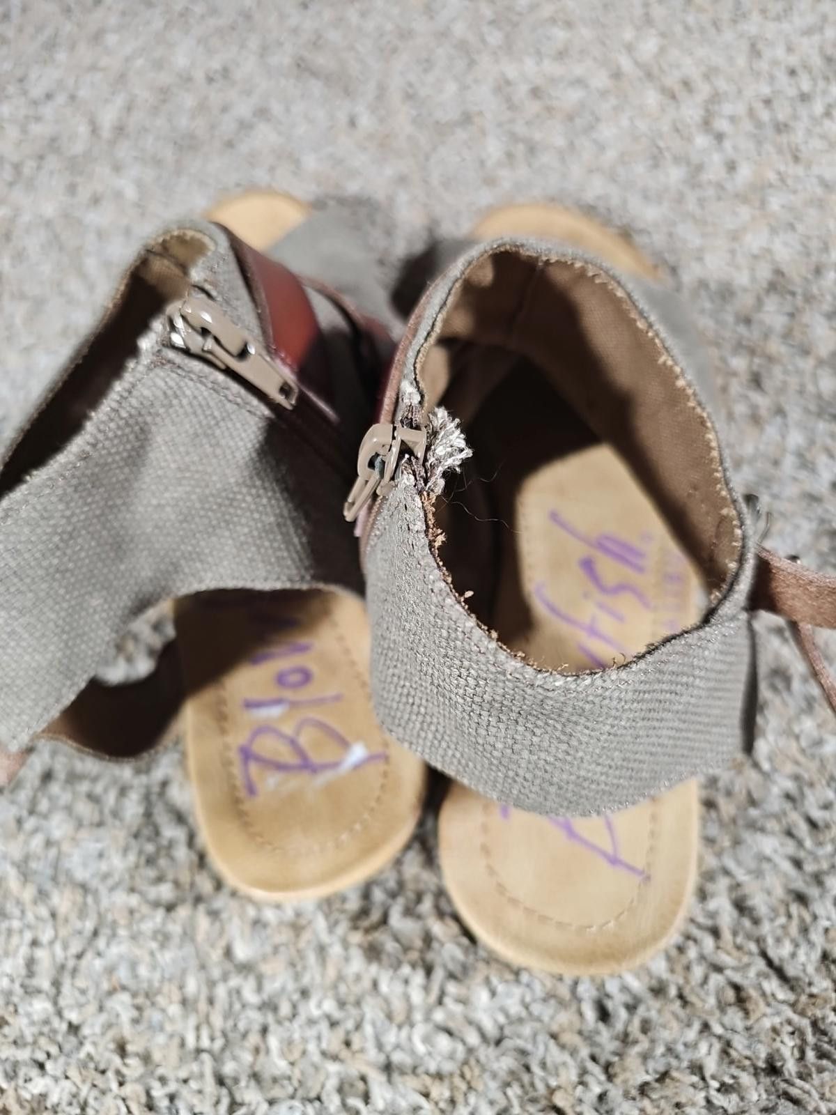 Other Blowfish Malibu Womens Canvas Buckle Zipper Sandal Shoes 8.5 Size US 8.5 / IT 38.5 - 5 Thumbnail