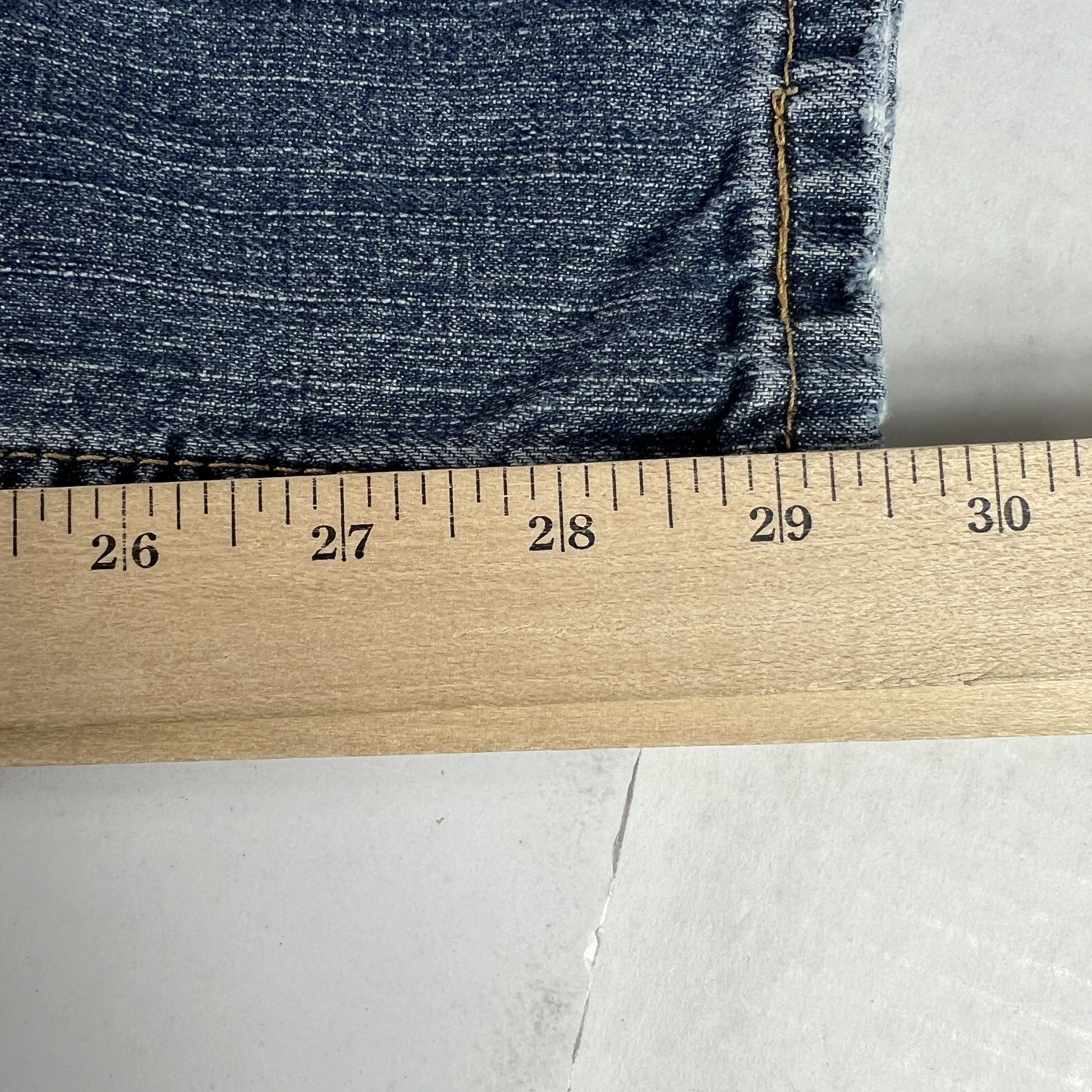 Levi's Levi's Jeans 559 Relaxed Fit Straight Leg Blue Faded Denim Size US 34 / EU 50 - 16 Thumbnail
