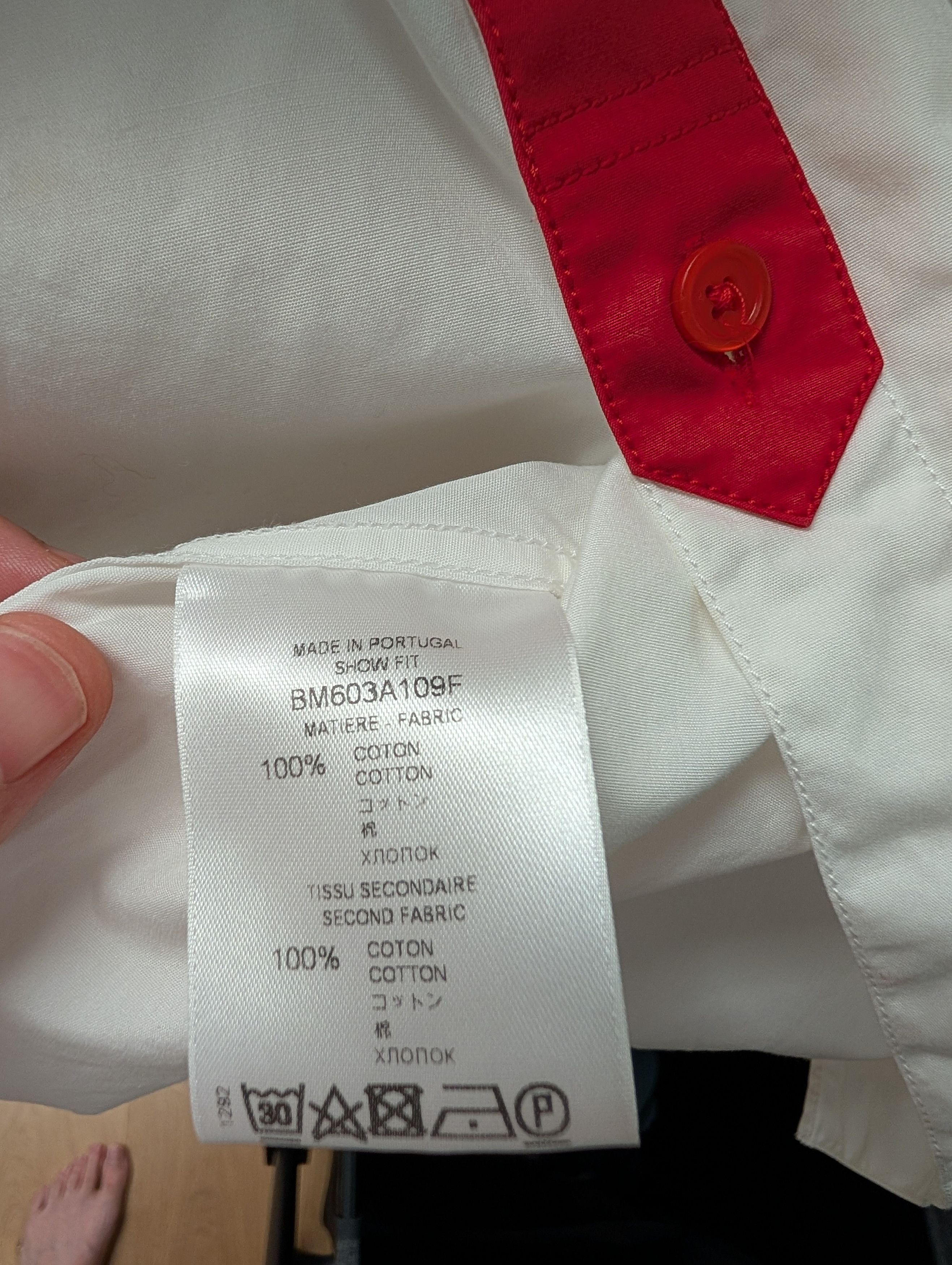 Givenchy red and black touch - button up shirt - rare item Size US M / EU 48-50 / 2 - 4 Thumbnail